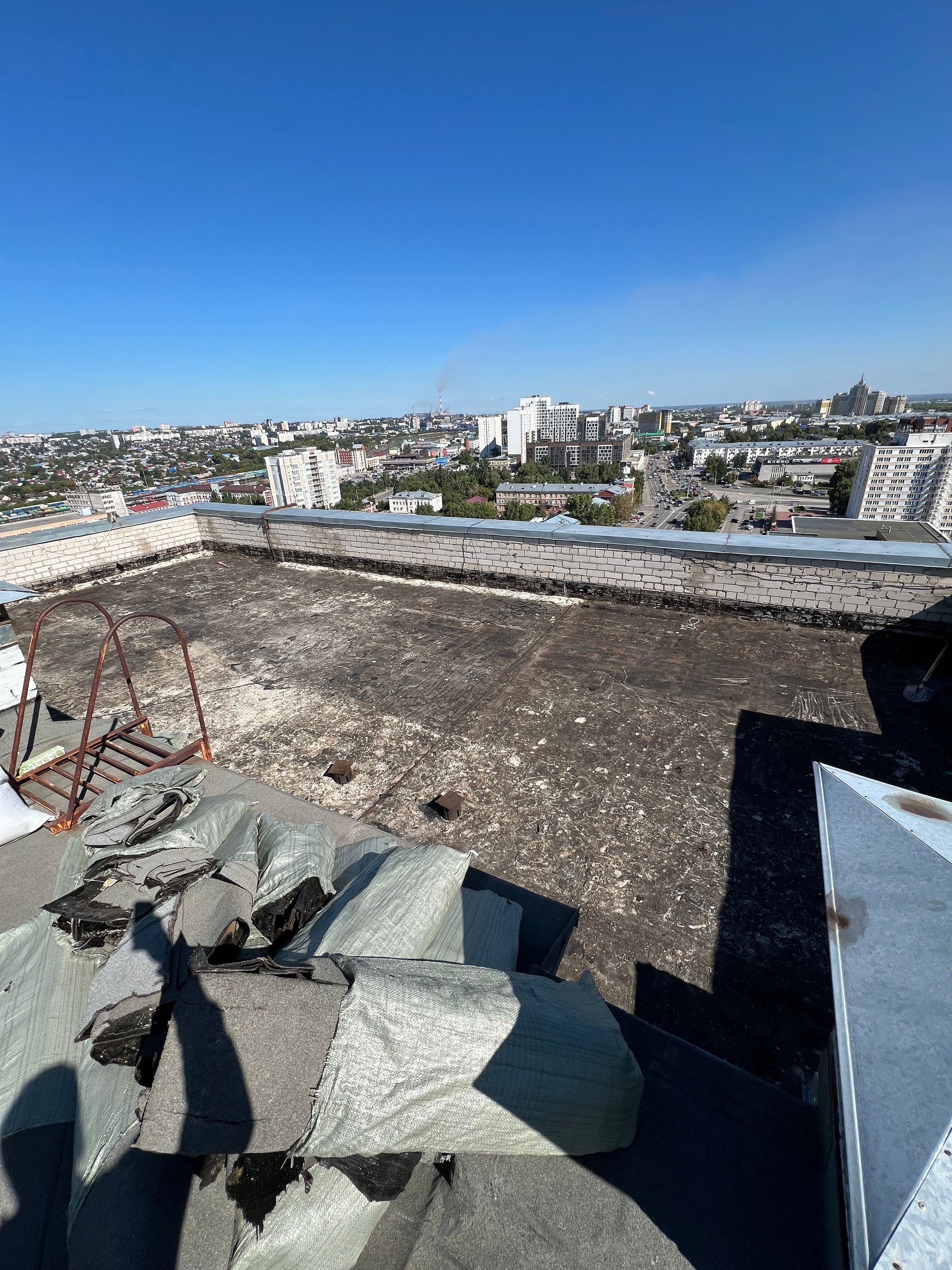 ТСЖ Строителей 33 Монтаж наплавляемой кровли