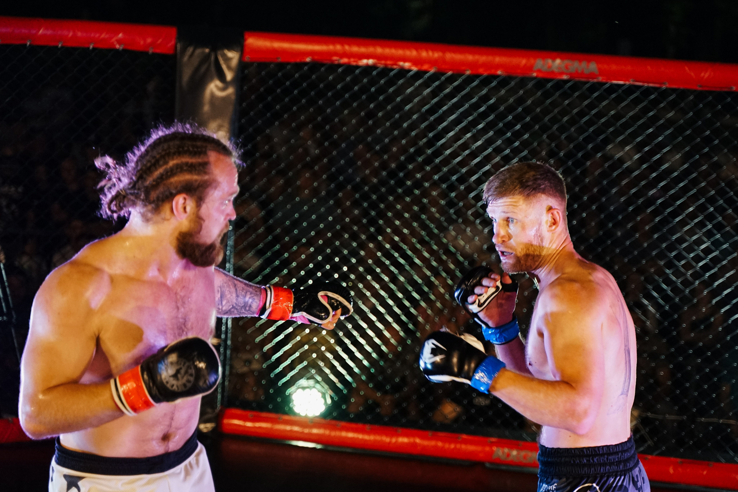 Вечер боев в ЦПКиО. Фотограф Надежда Погребняк | Рязань | Москва