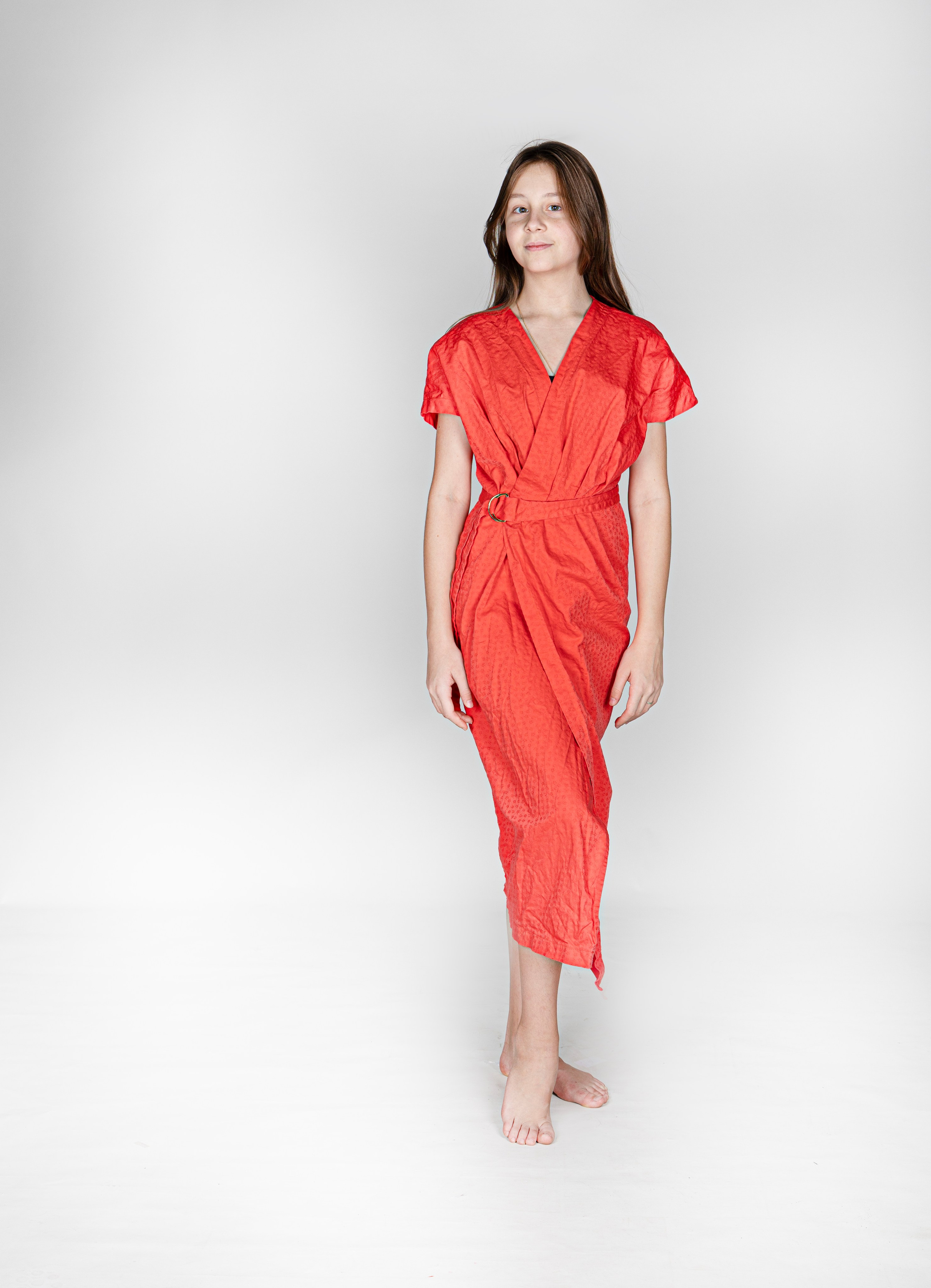 Карнавальные костюмы, вечерние и свадебные платья аренда посуточно, прокат в Жуковском. Фотограф для маркетплейсов, фотоуслуги в Жуковском Татьяна Марсуверских