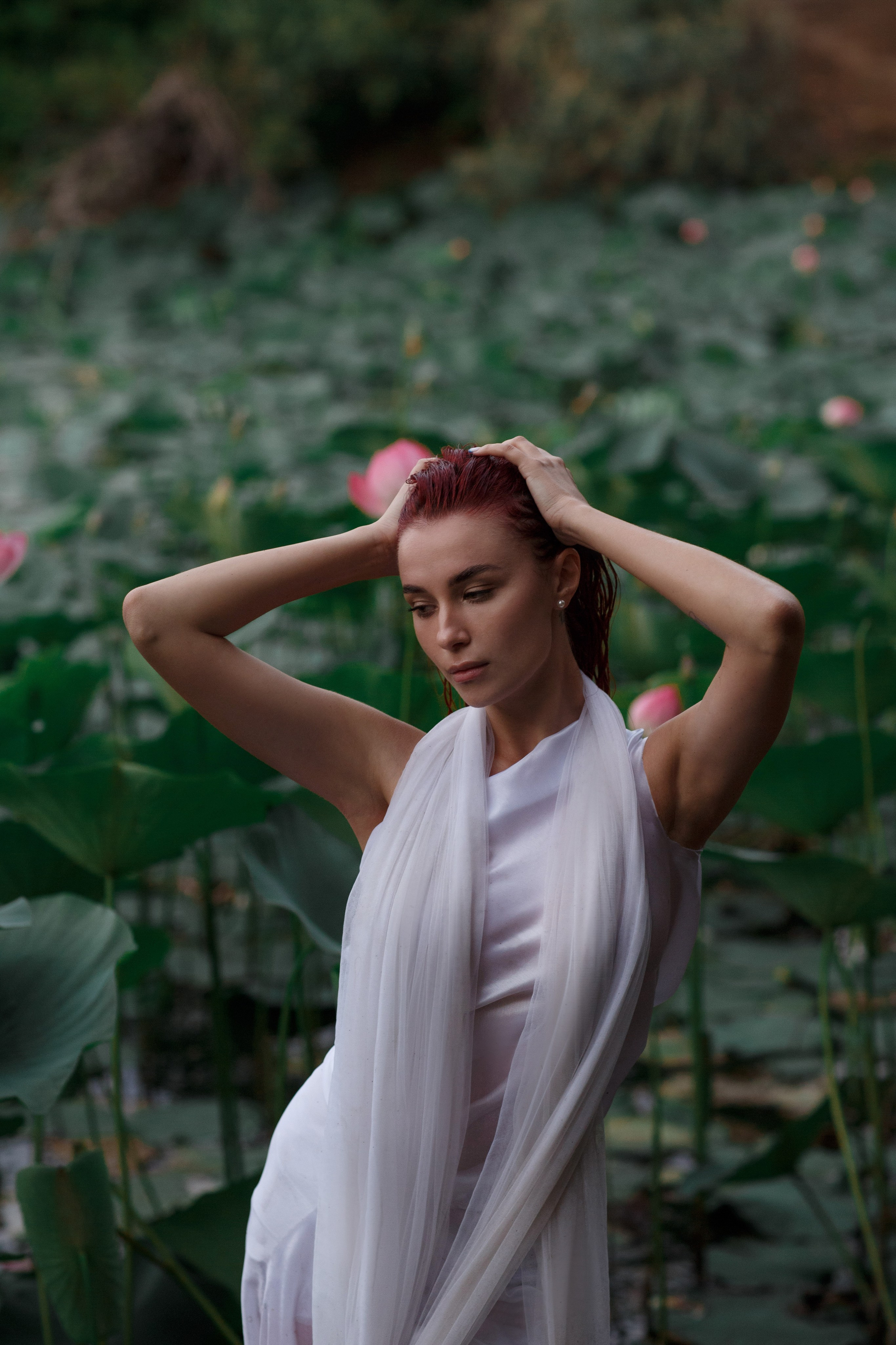 Даша на лотосах. Свадебный, предметный и портретный фотограф в Волгограде