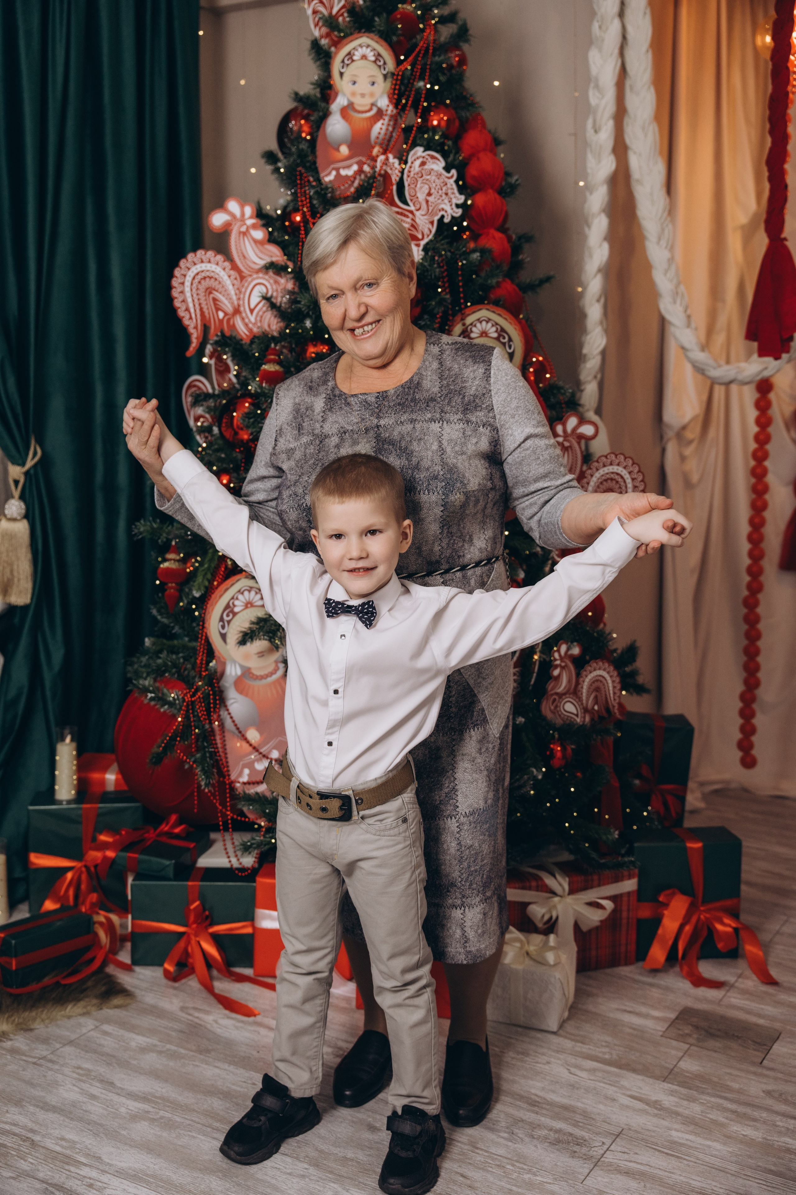 Новогодние истории в студии 8 этаж. Свадебный, семейный фотограф в Иркутске Светлана Макаричева