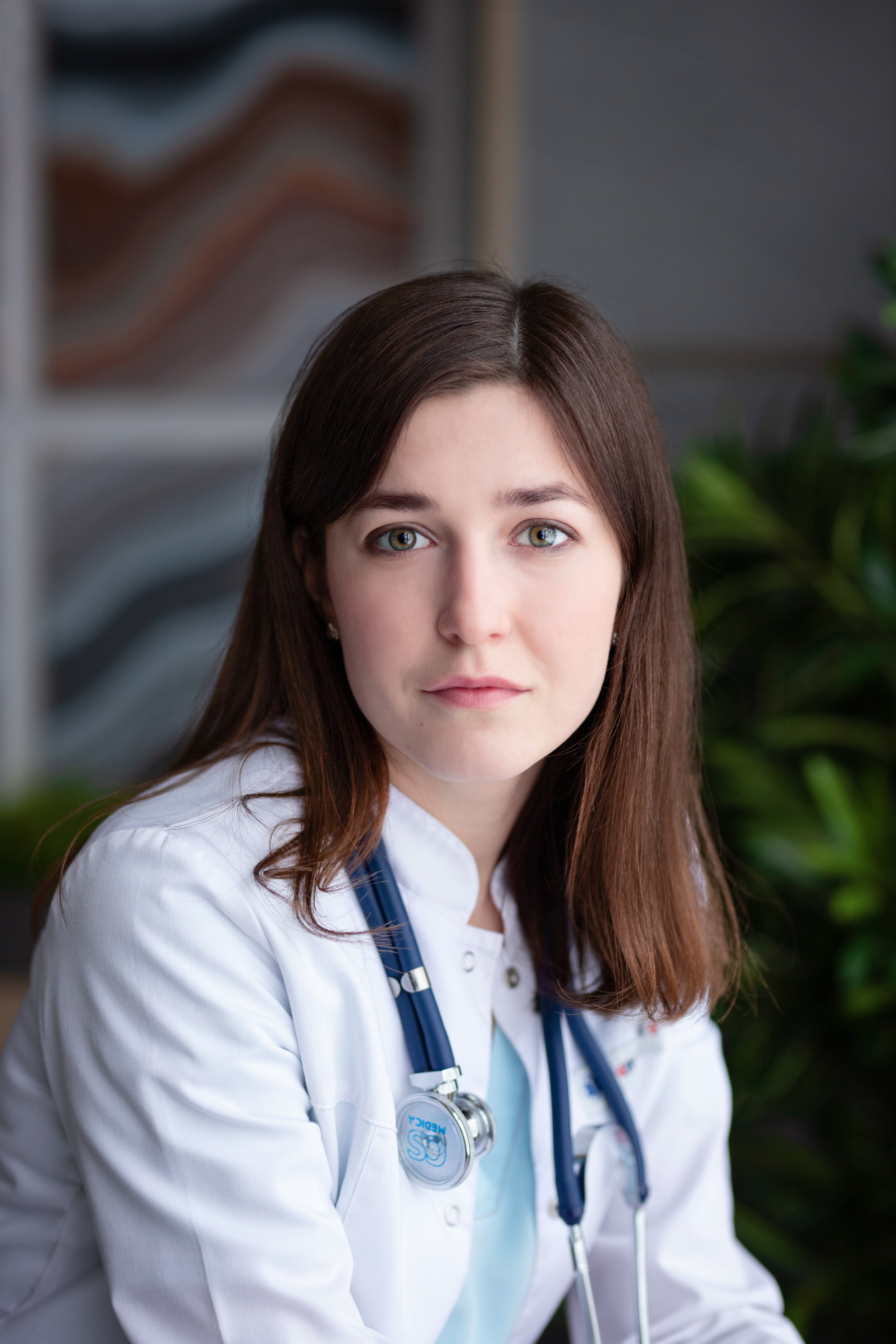 Деловой портрет для врача-кардиолога. Фотограф в Москве. Женские фотосессии, love-story, контент