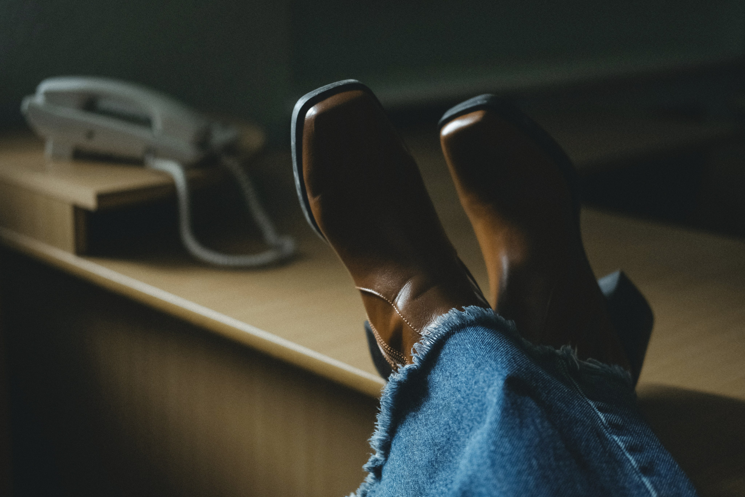 Покидая офис. Works