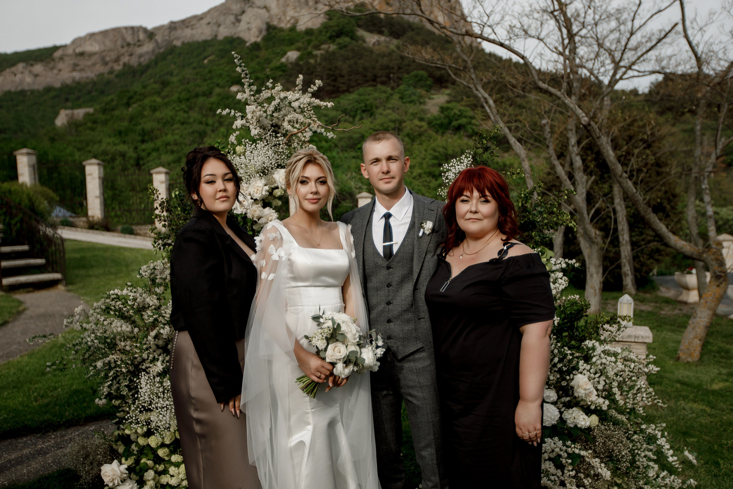 Денис и Алина. Белый замок. Фотограф Анна Лейман. Севастополь