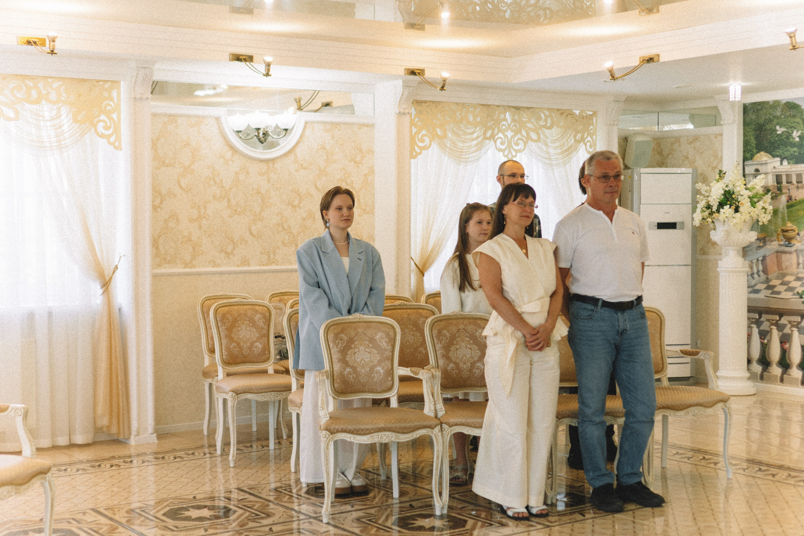 СВАДЕБНАЯ СЬЕМКА В ПЕТЕРГОФЕ И СЬЕМКА РЕПОРТАЖА В ЗАГСЕ ПЕТЕРГОФА. Профессиональный фотограф, Санкт-Петербург — Виктория Богомолова