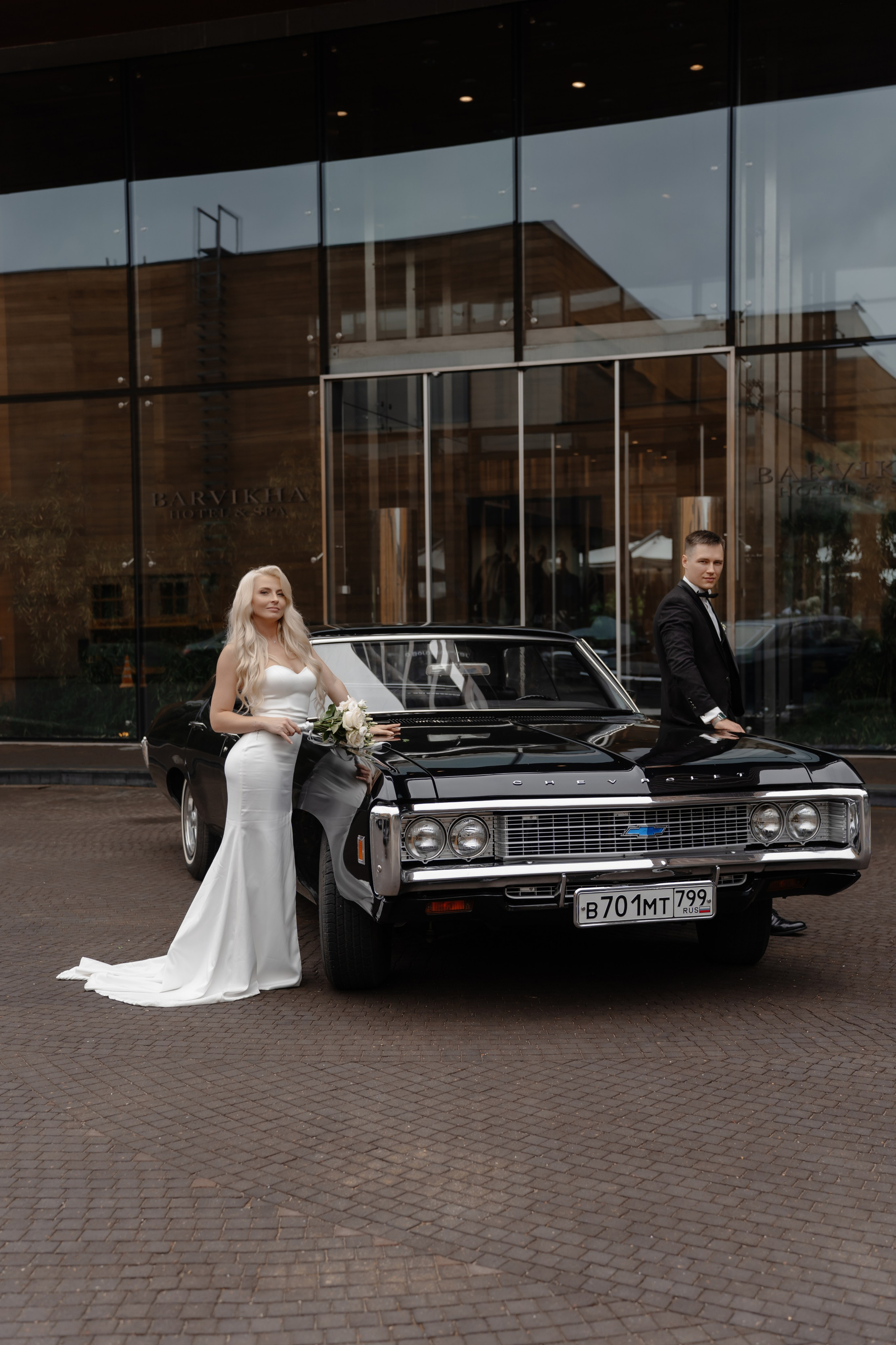 Свадебная фотосессия в Barvikha Luxury Village. Свадебный и семейный фотограф в Москве Светлана Зоткина