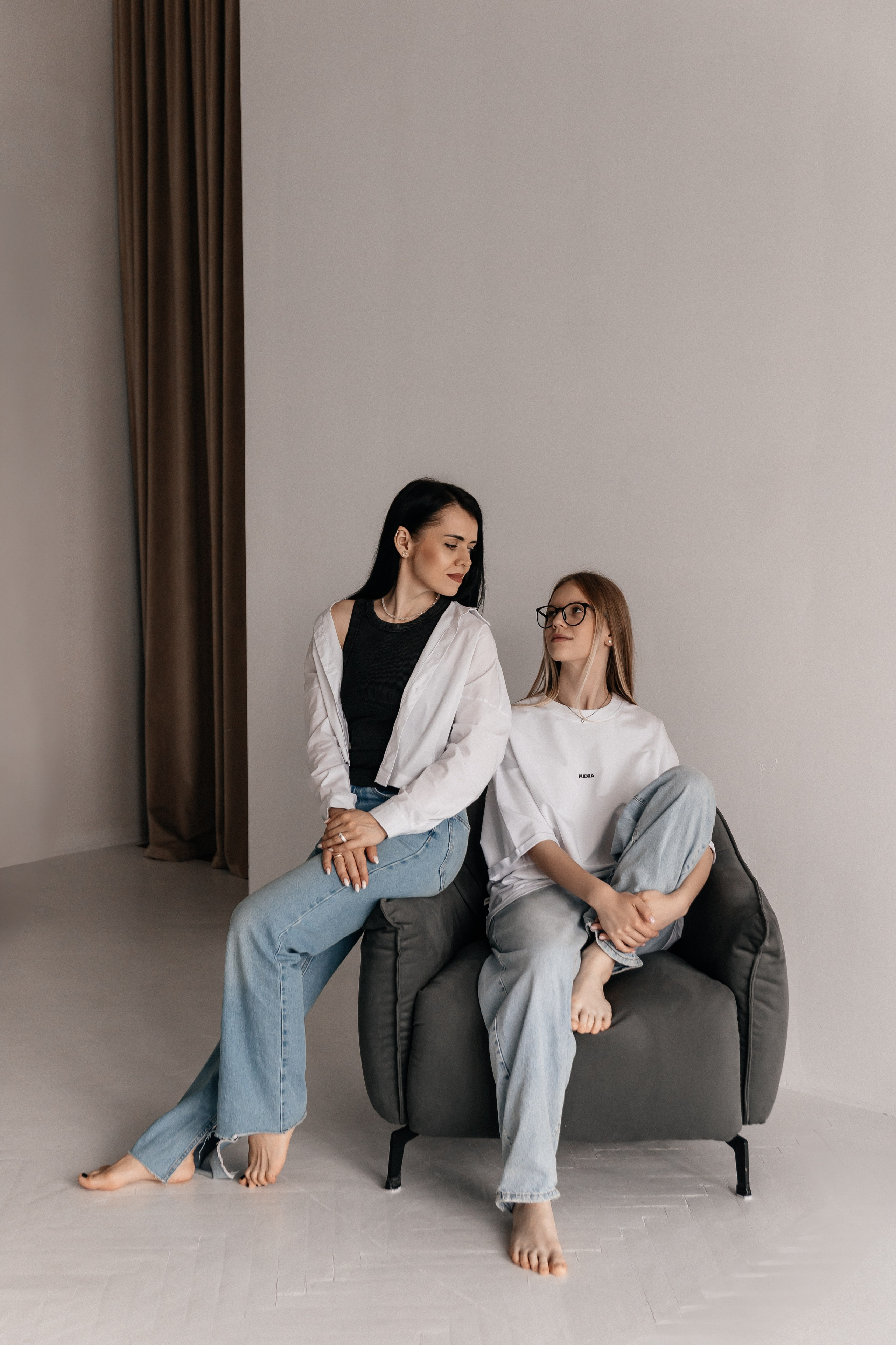 Кристина и Арина. Семейный фотограф Минск Усова Ольга