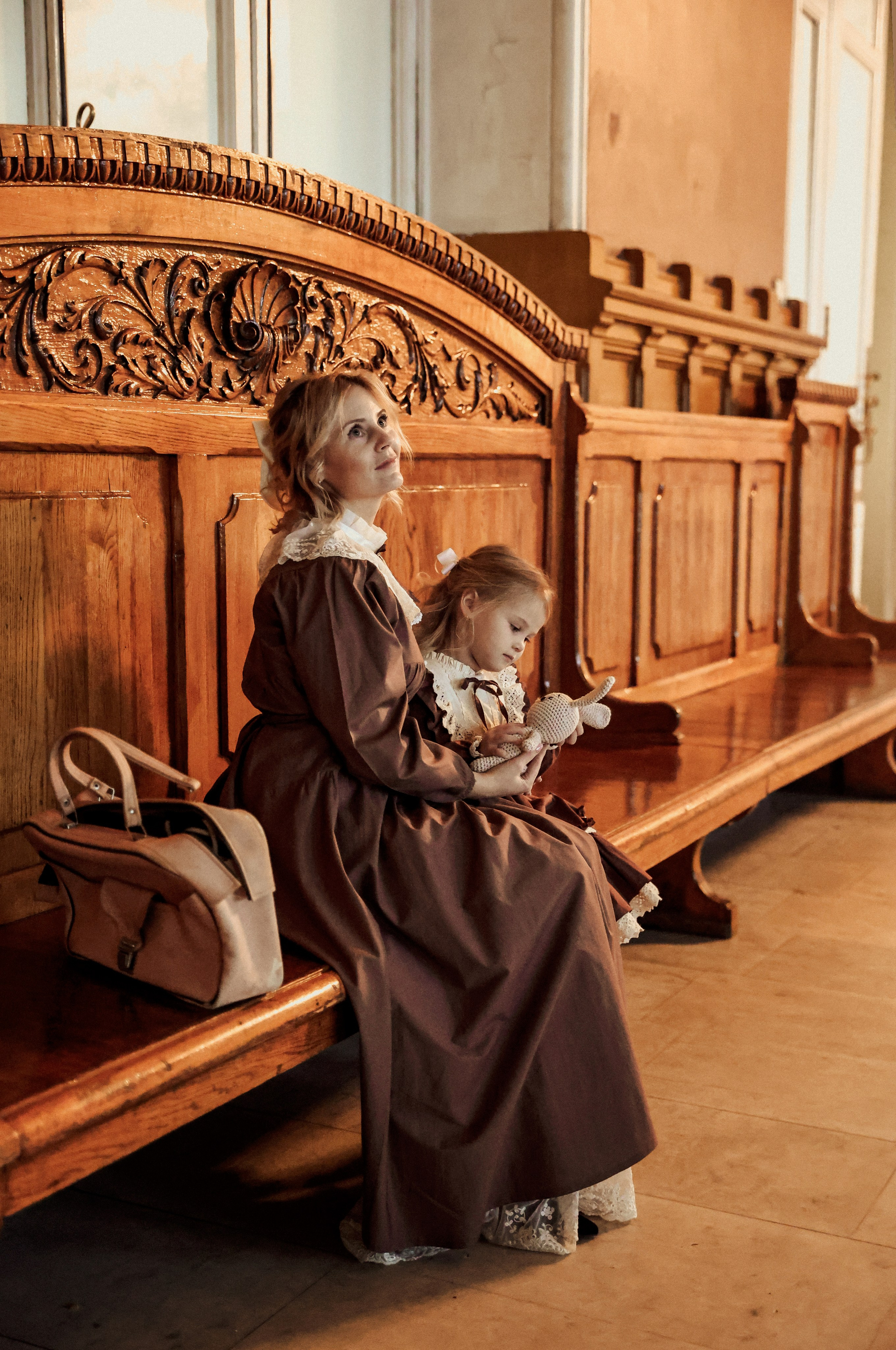 Ретро съемка на Витебском вокзале. Фотограф — Татьяна Кириллова, г. Санкт-Петербург