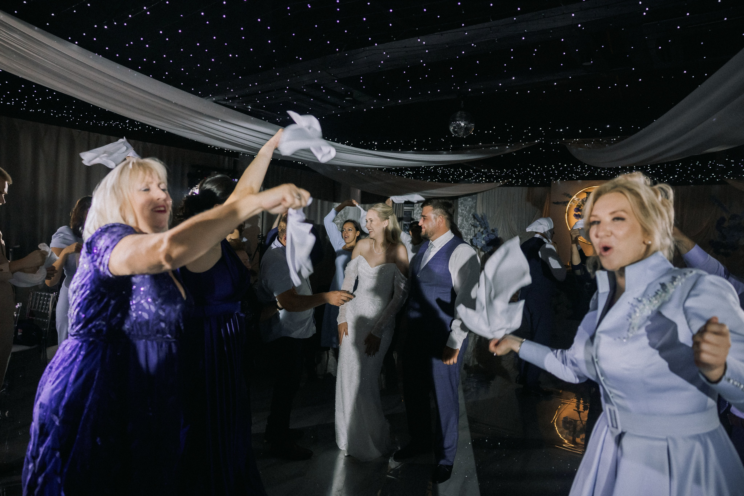 Даниил и Алина. Вечер любви. Свадебная фотография. Арина Рубах