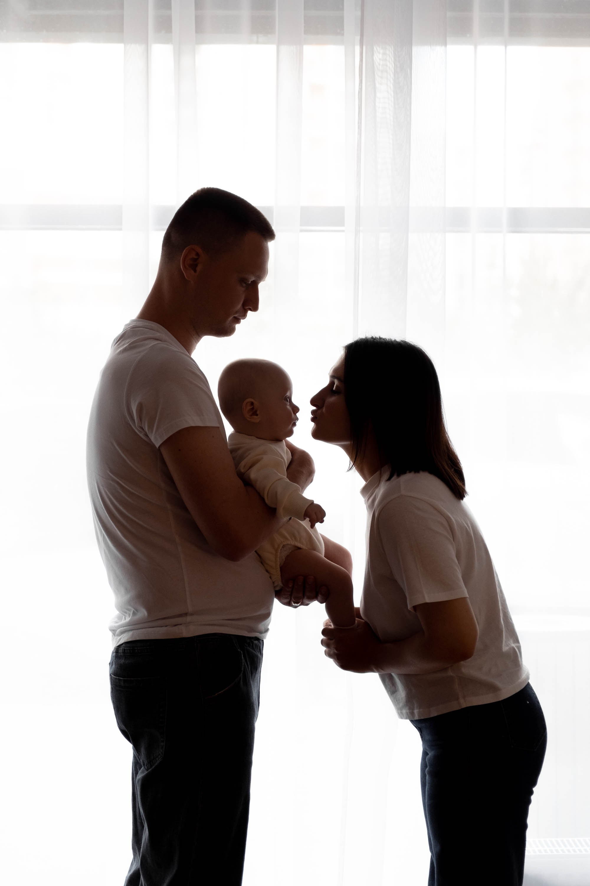 Ксения, Денис и малыш Илья. Свадебный и семейный фотограф в Тюмени Екатерина Дубровина