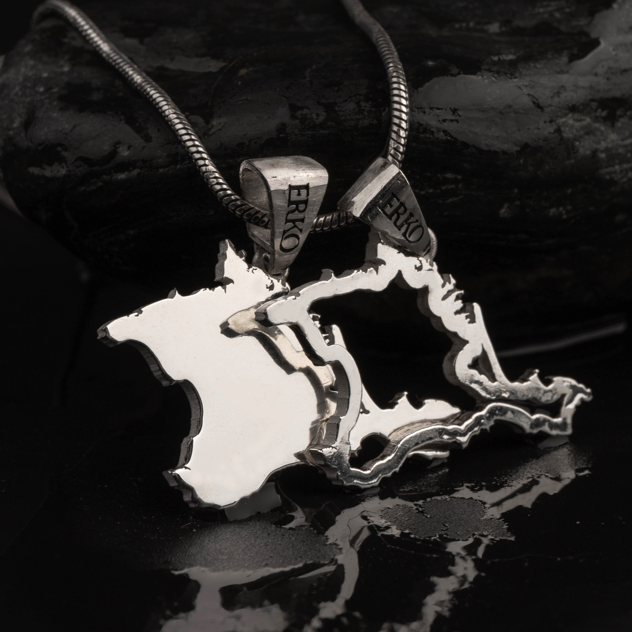 Ювелирные украшения. Предметный фотограф в Крыму Ольга Шестакова