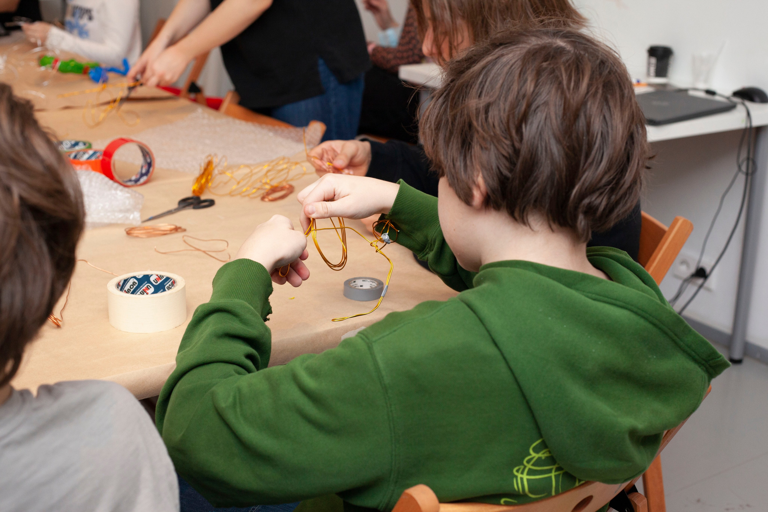 Детский мастер-класс в ММОМА. Stanislav Baryshev — People. Emotions. Atmosphere