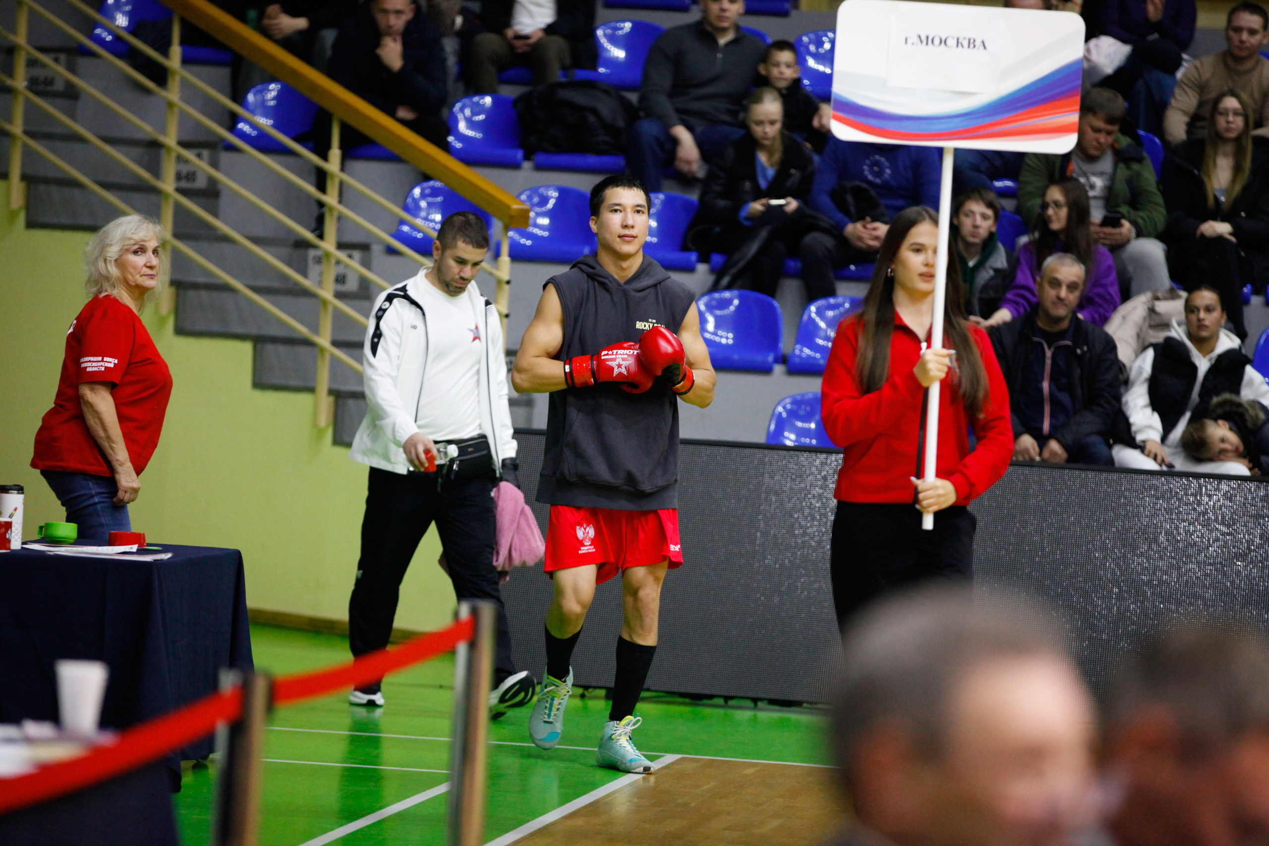 БОКС. Фото. Спортивный фотограф, трансляция, звук и свет в Новосибирске