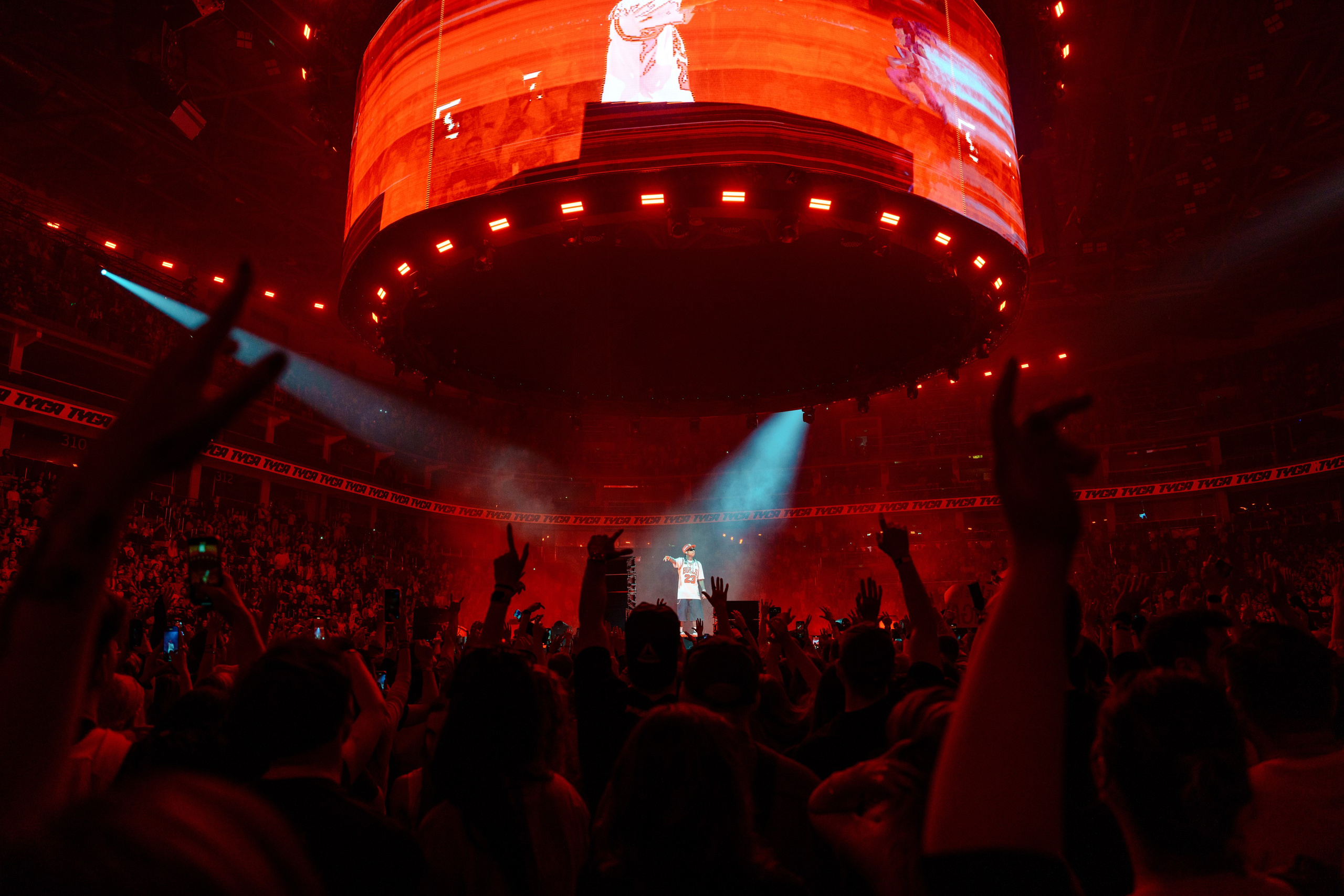 Фотограф на концерте TYGA в Москве. Репортажный фотограф Москва Сергей Дружинин