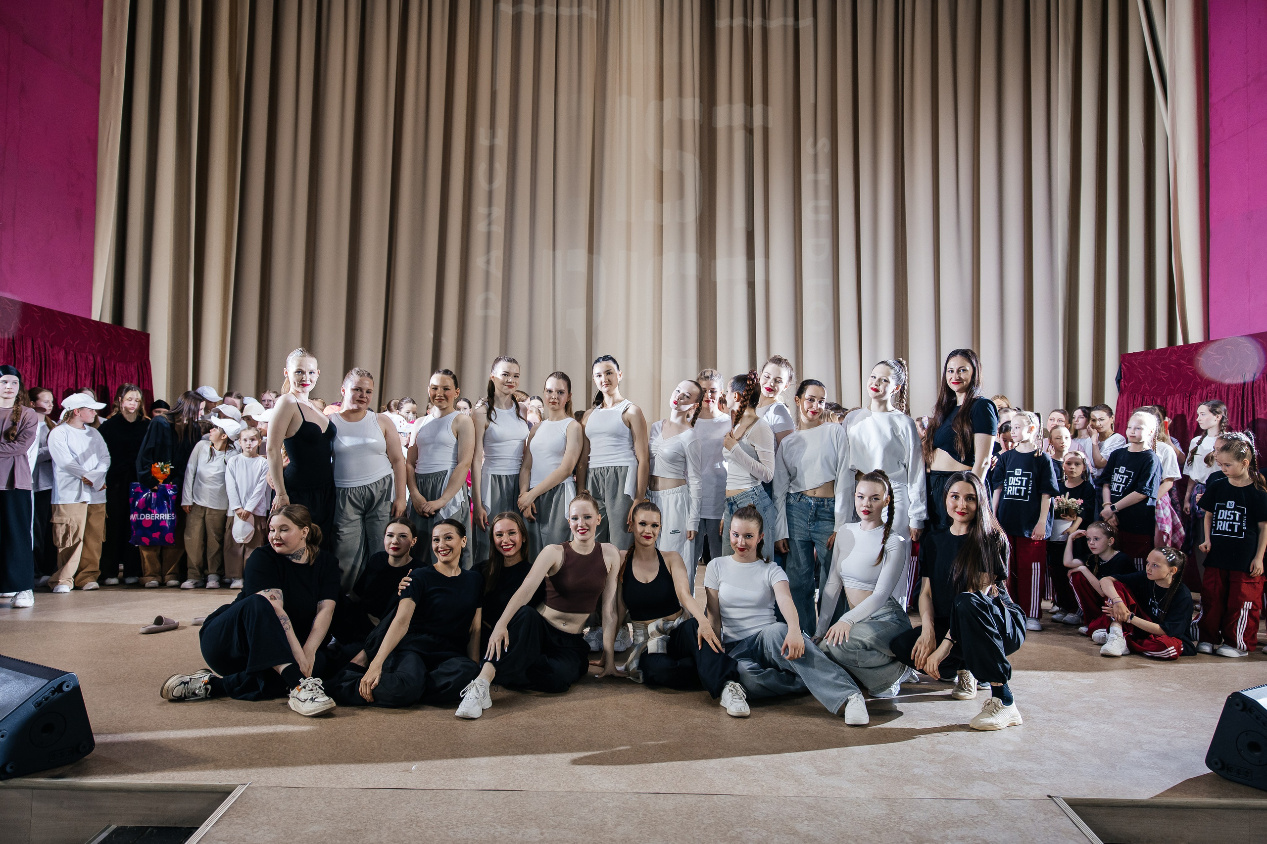 Дистрикт. Отчетный концерт. Свадебный и Семейный фотограф г. Ижевск Гульназ Солдатова. Гульназ фото