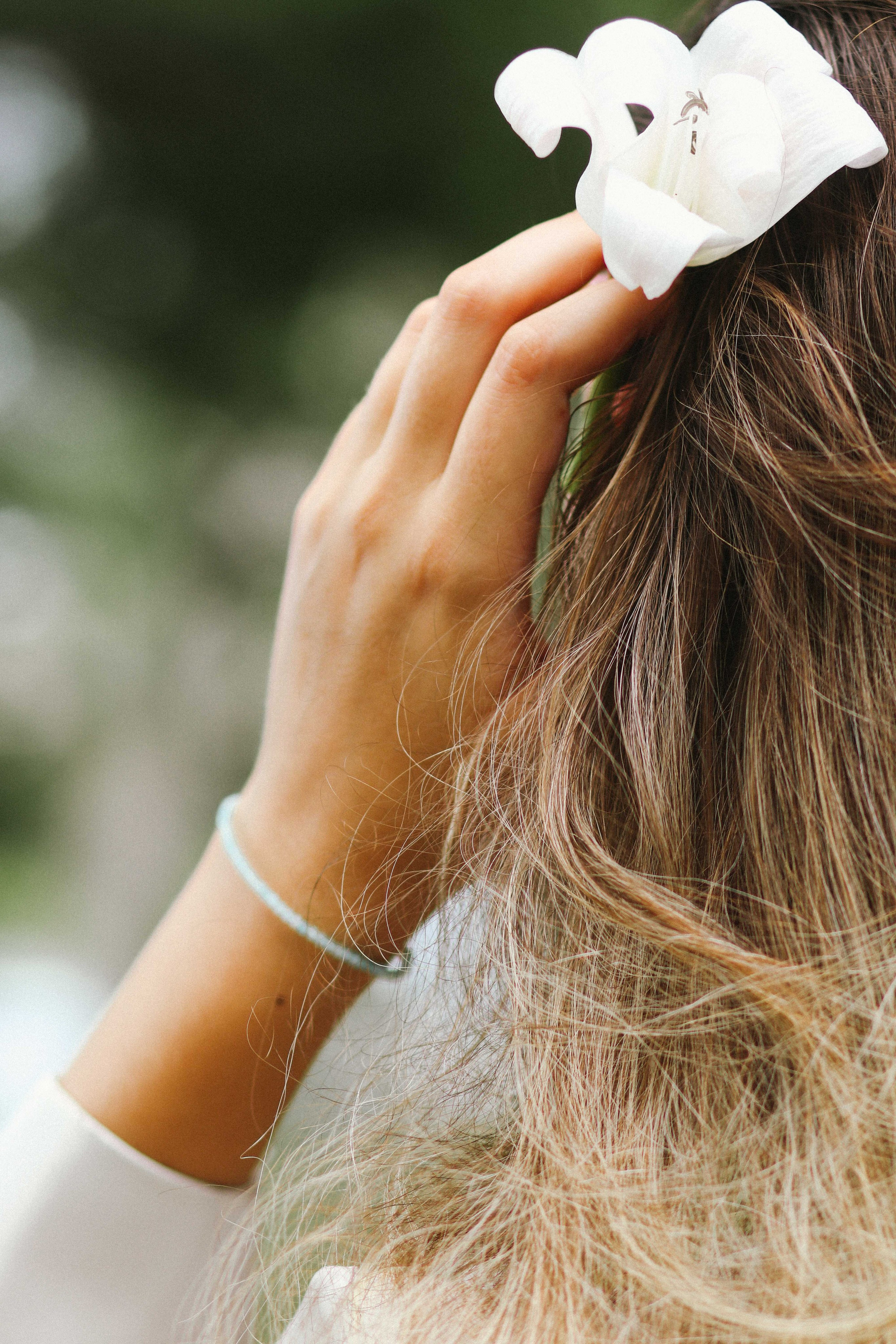 Коллекция украшения из натуральных камней. Фотограф на Шри-Ланке