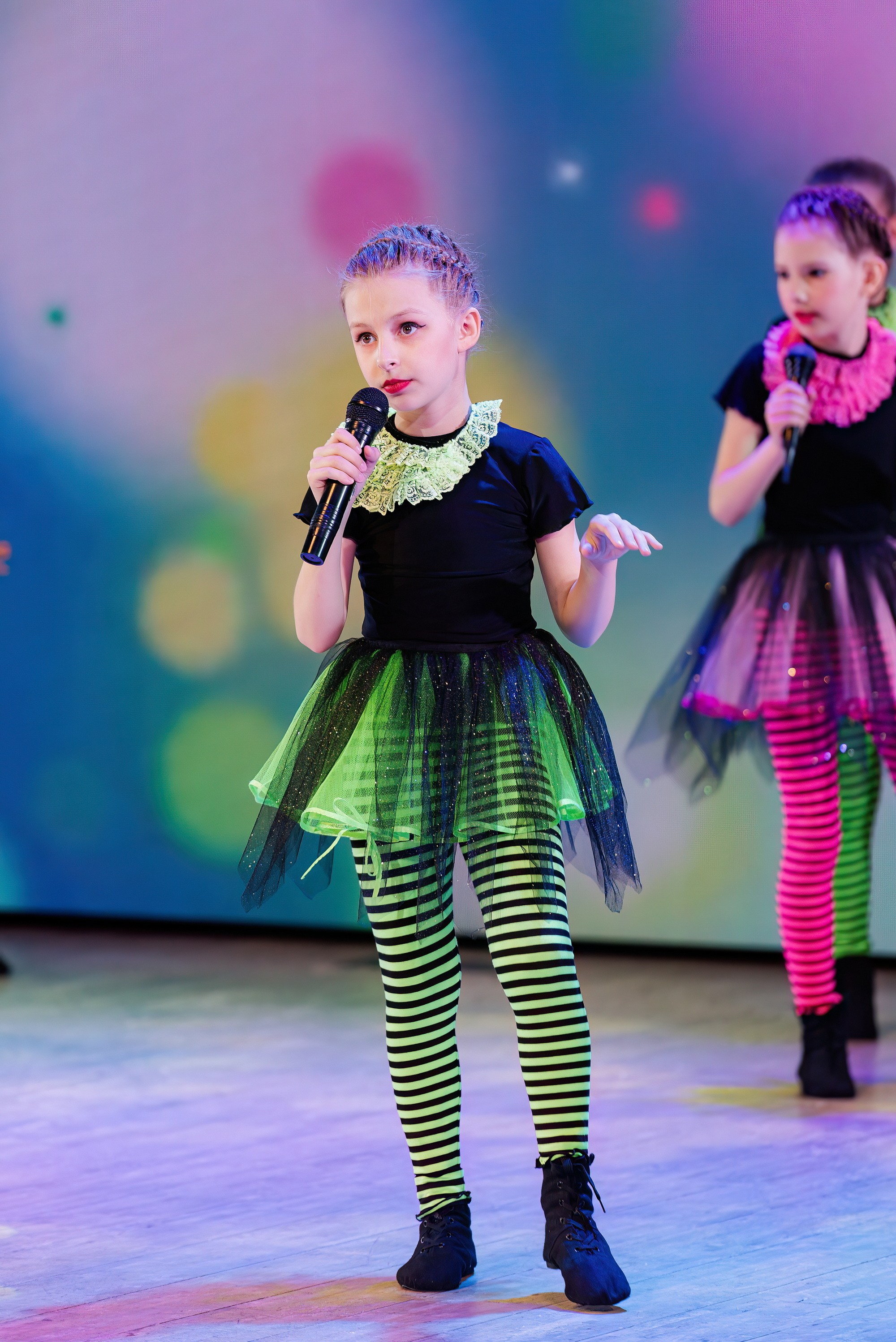 Отчетный концерт Образцового коллектива Алтая театра эстрадной песни «Созвездие». Свадебный и репортажный фотограф Никита Сницарев в Барнауле