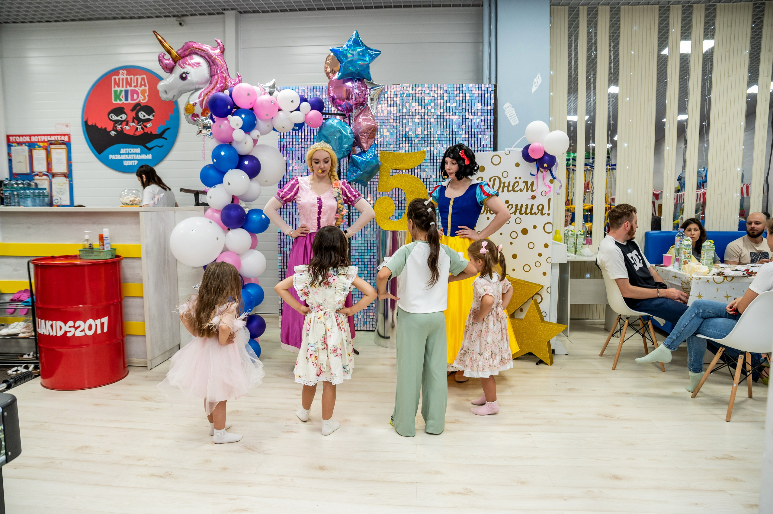 Игротека Ниндзя Кидс. Я Ольга Казанцева, фотографирую снимаю ваши киноистории и печатаю фото и цифровые портреты на холсте