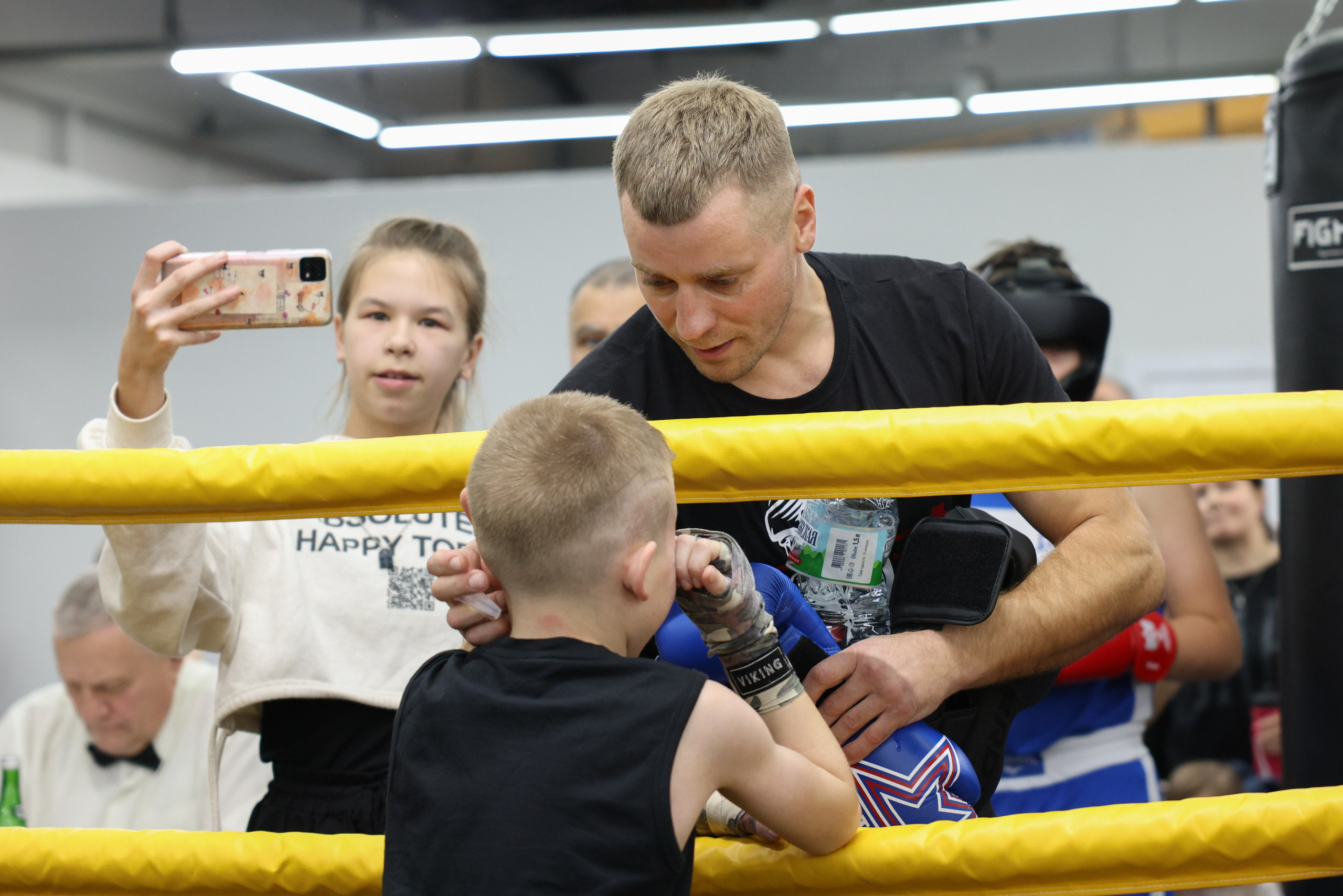 Открытый ринг «кубок ООО «ТЭК НеваСпецТяж». Фотограф Александр Заломаев