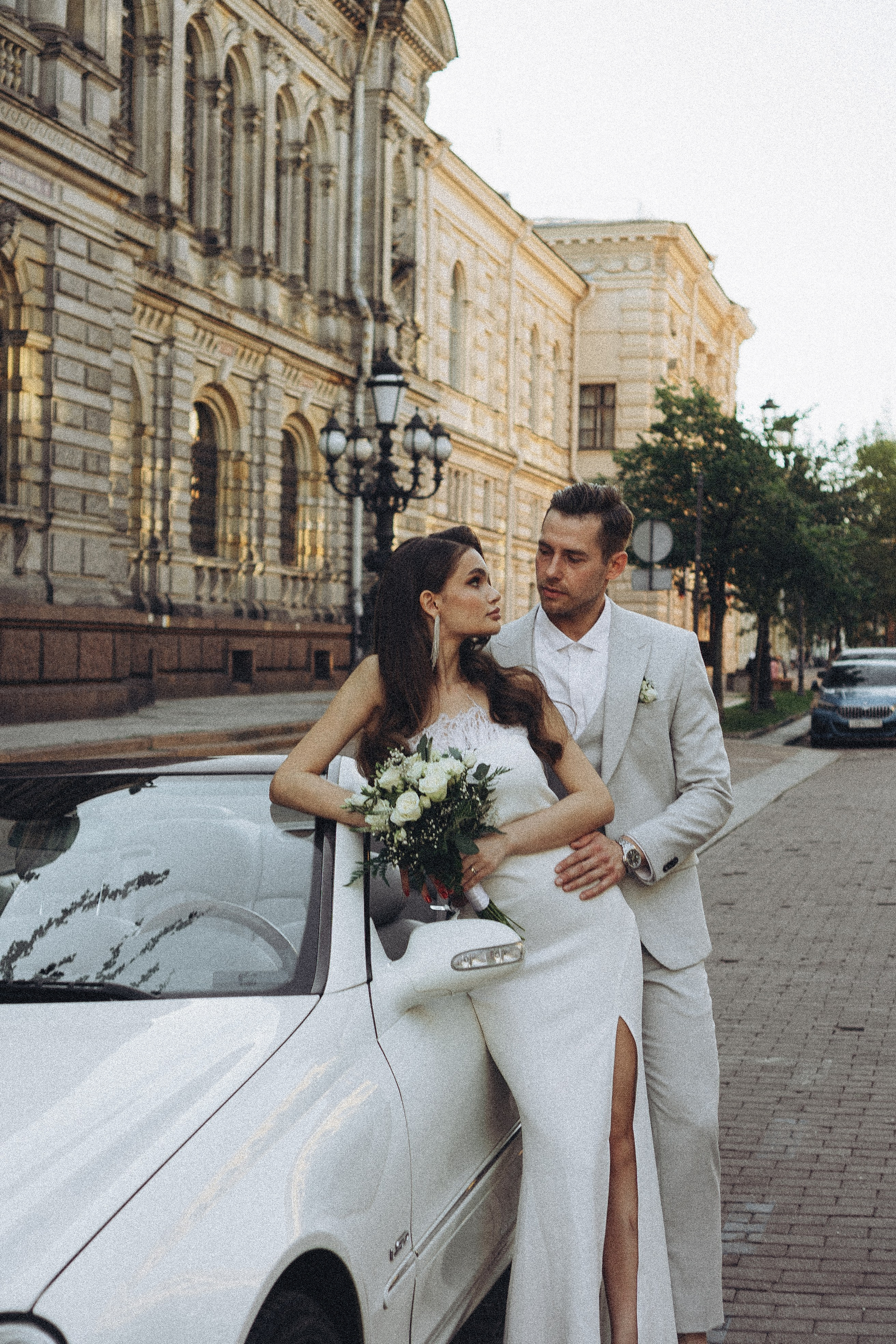 Свадебная сьемка у академии Штиглица. Профессиональный фотограф, Санкт-Петербург — Виктория Богомолова