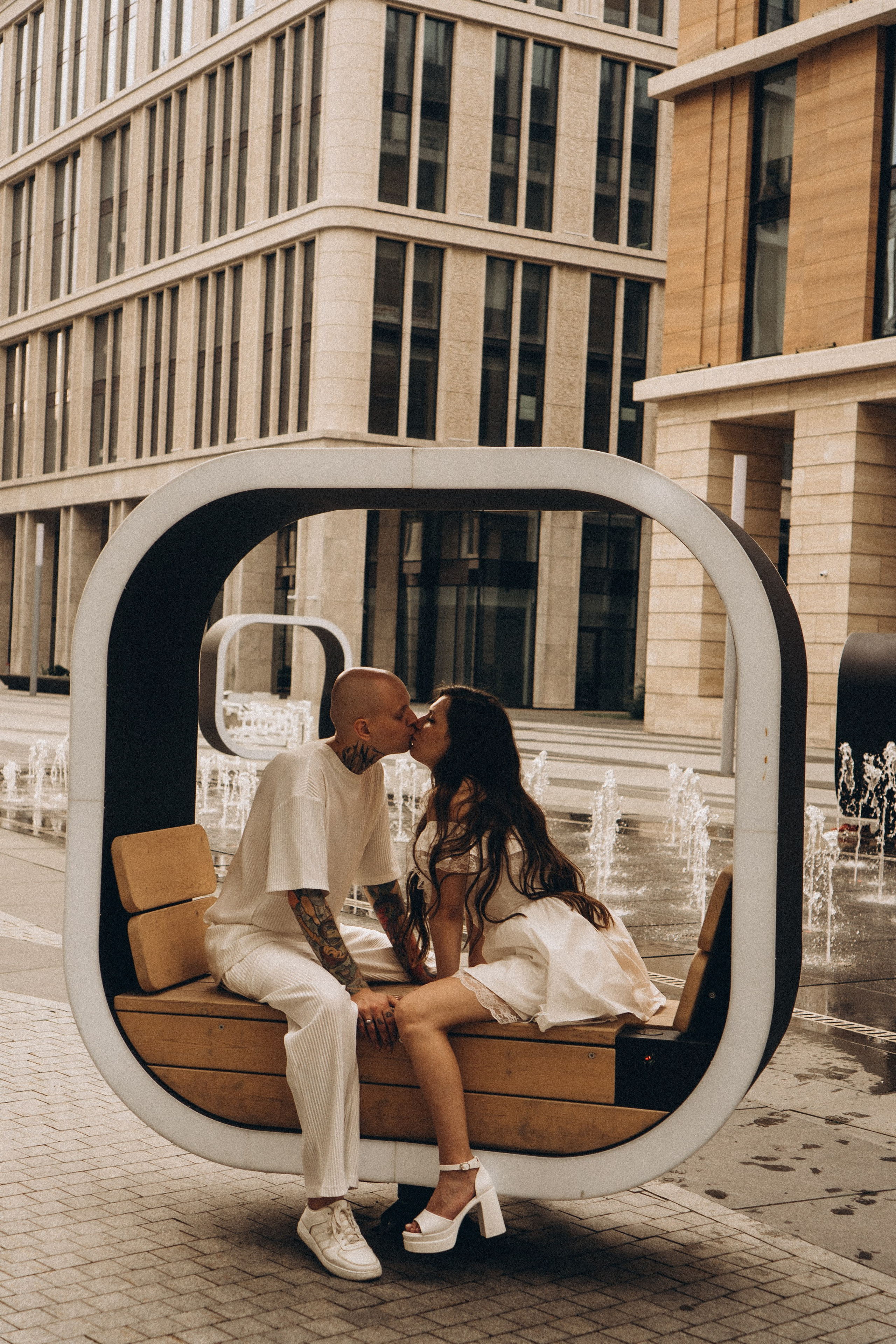 СВАДЕБНАЯ ПРОГУЛКА ПО ТАВРИЧЕСКОМУ САДУ И НЕВСКОЙ РАТУШЕ. Профессиональный фотограф, Санкт-Петербург — Виктория Богомолова