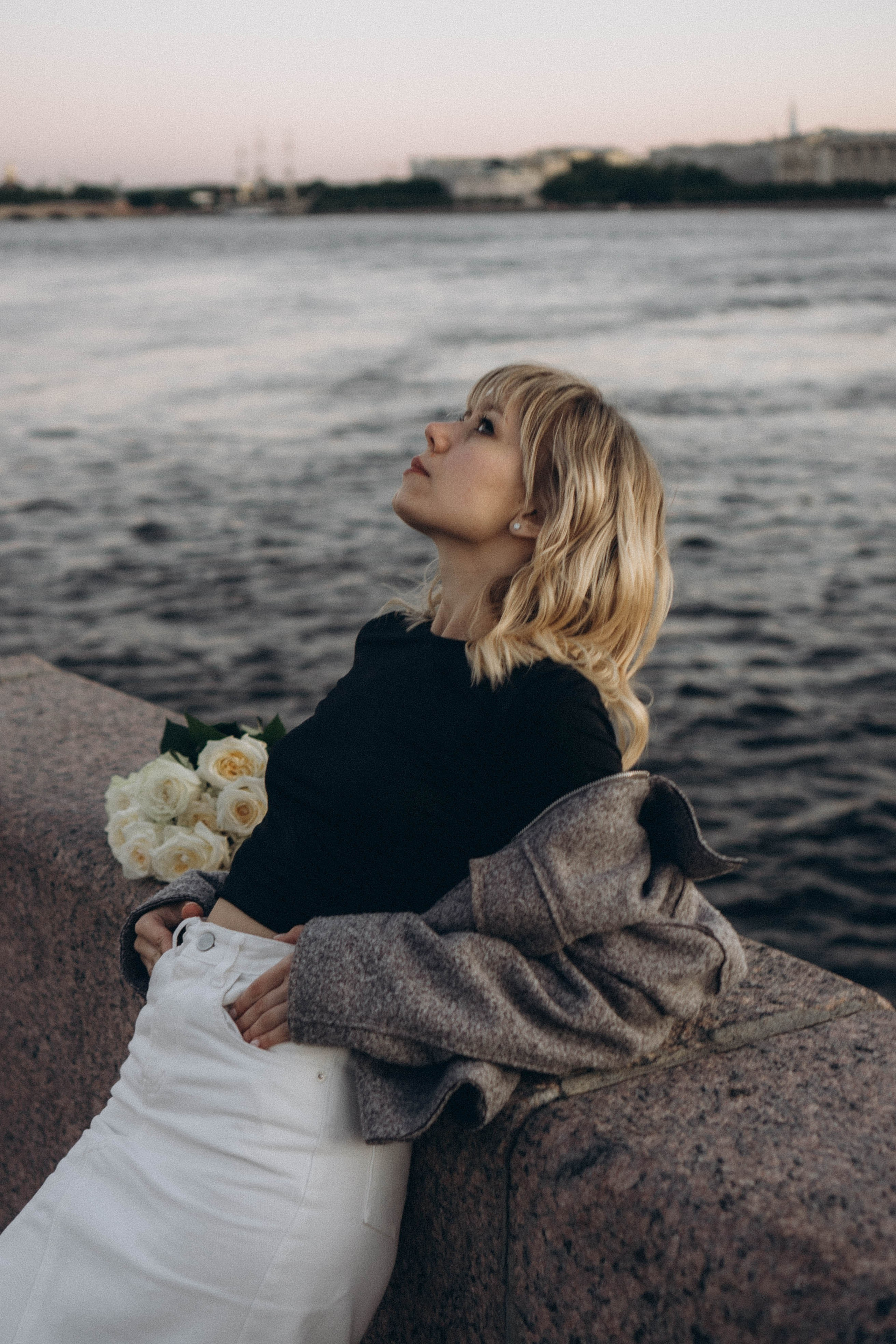 ПРОГУЛКА ПО ГОРОДУ В БЕЛЫЕ НОЧИ (другой вариант). Профессиональный фотограф, Санкт-Петербург — Виктория Богомолова