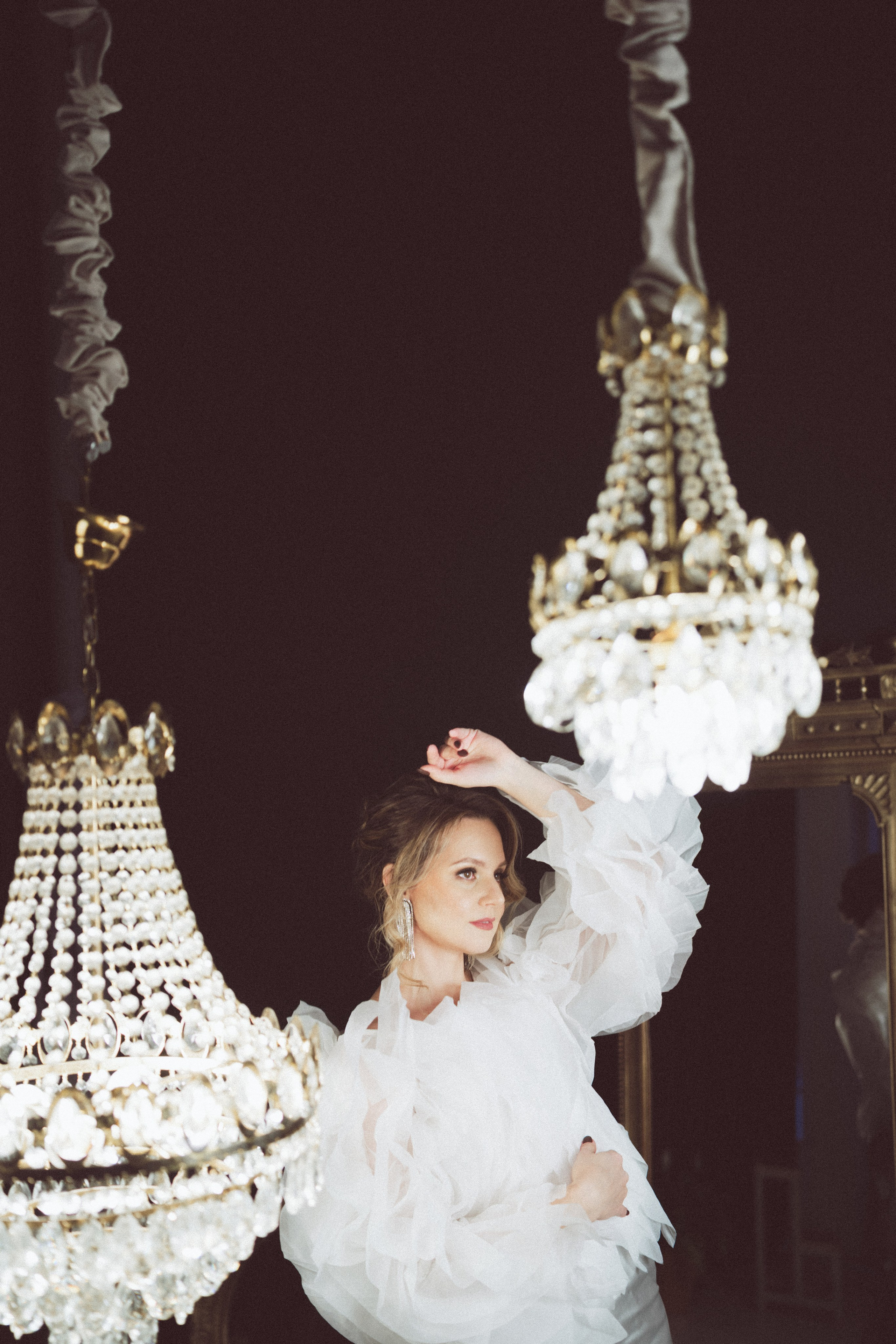 НОВОГОДНЯЯ ФОТОСЕСИИЯ В СТУДИИ ДЛЯ ДЕВУШКИ И ПРОГУЛКА ПО ЧЕРНЫШЕВСКОЙ. Профессиональный фотограф, Санкт-Петербург — Виктория Богомолова