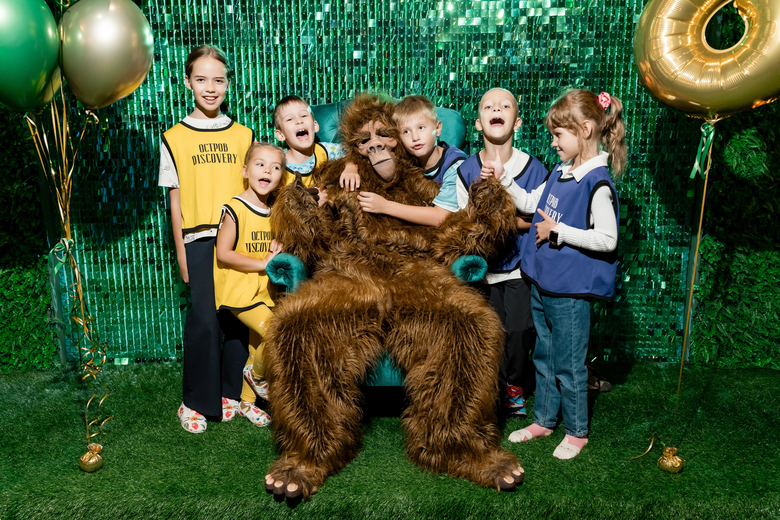 С Днем Рождения, Гена! Остров Discovery