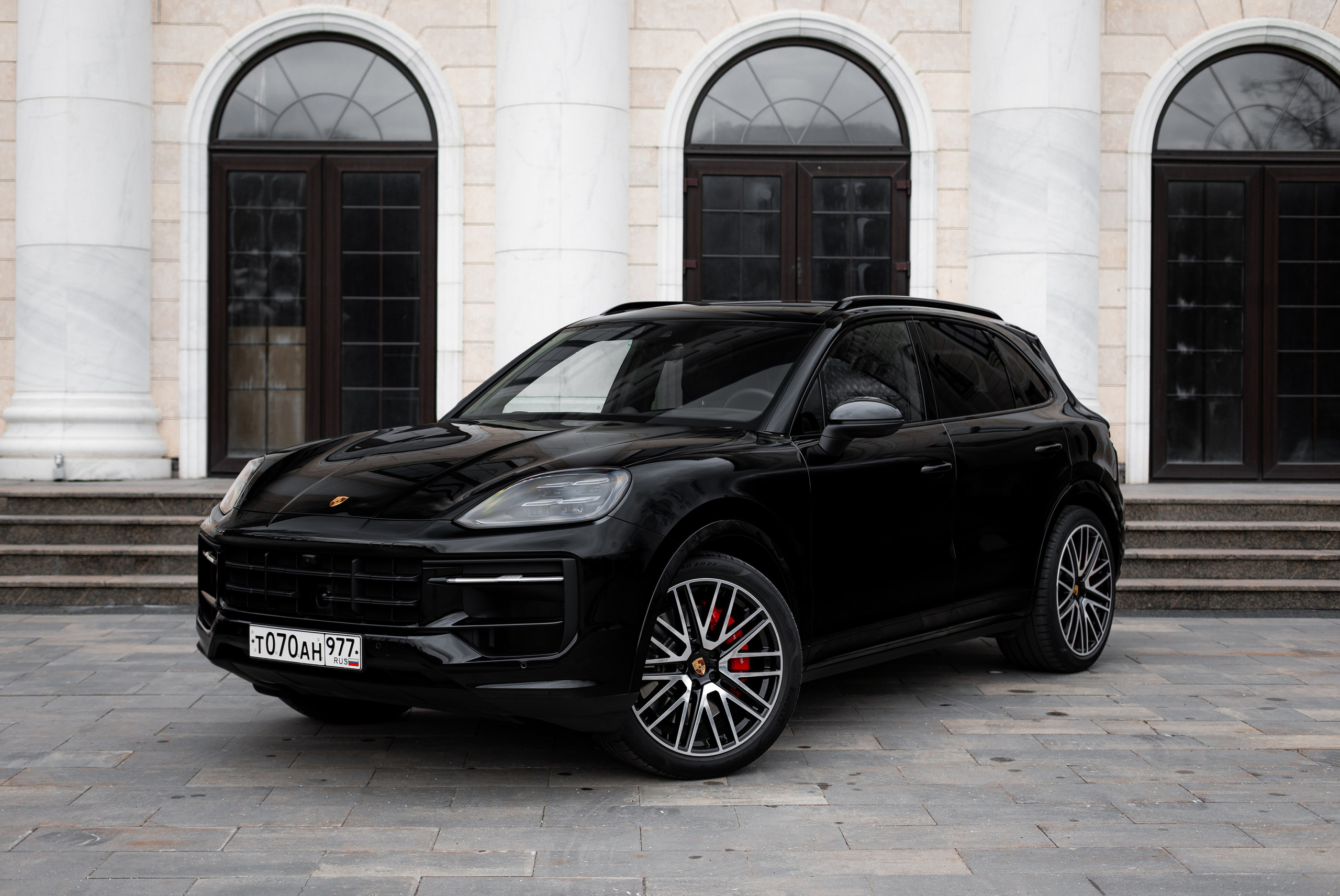 Porsche Cayenne S. Автомобильный фотограф в Москве Андрей Емельянов