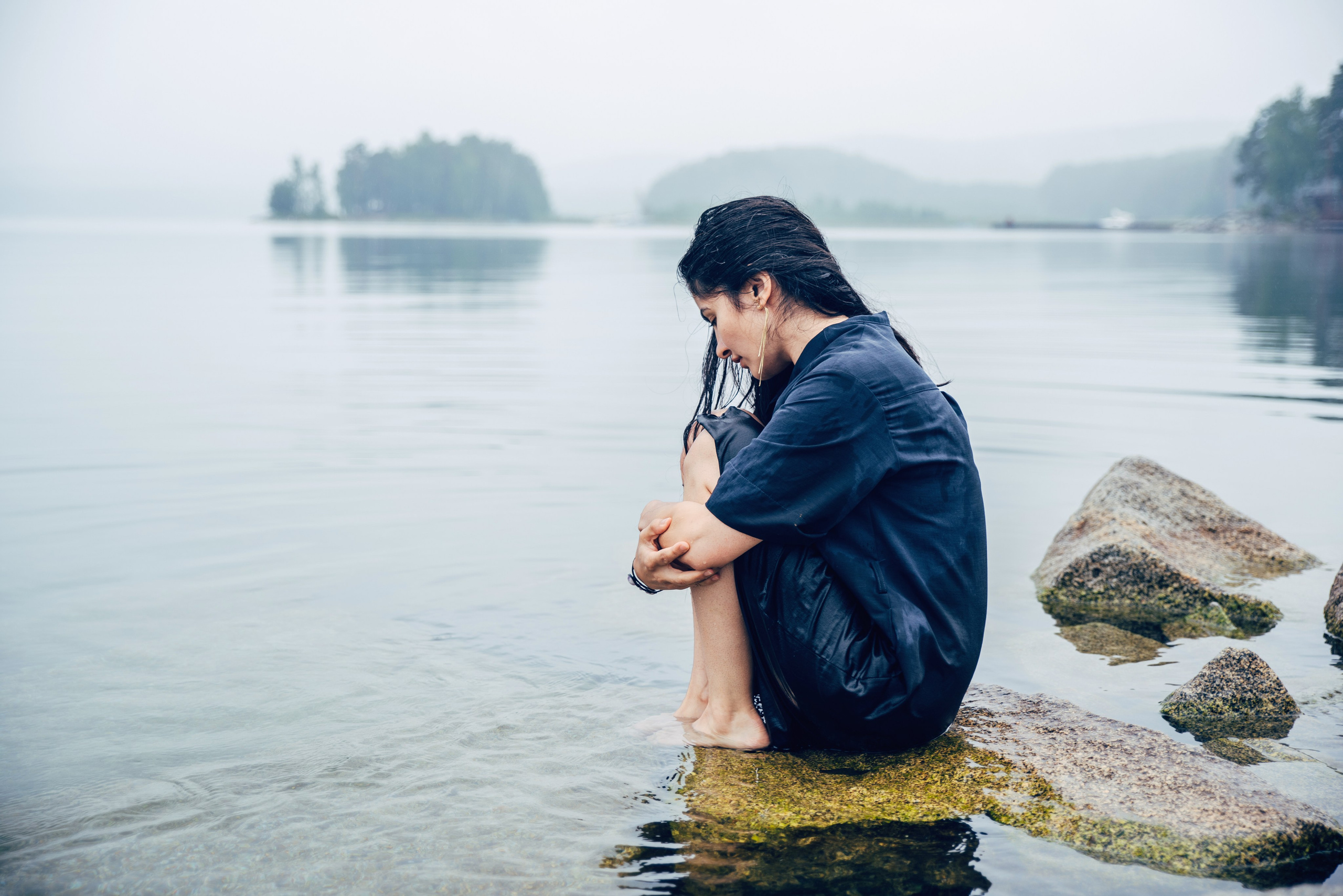 Индивидуальная фотосессия на озере в воде. Семейный фотограф в Миассе Ольга Широковская