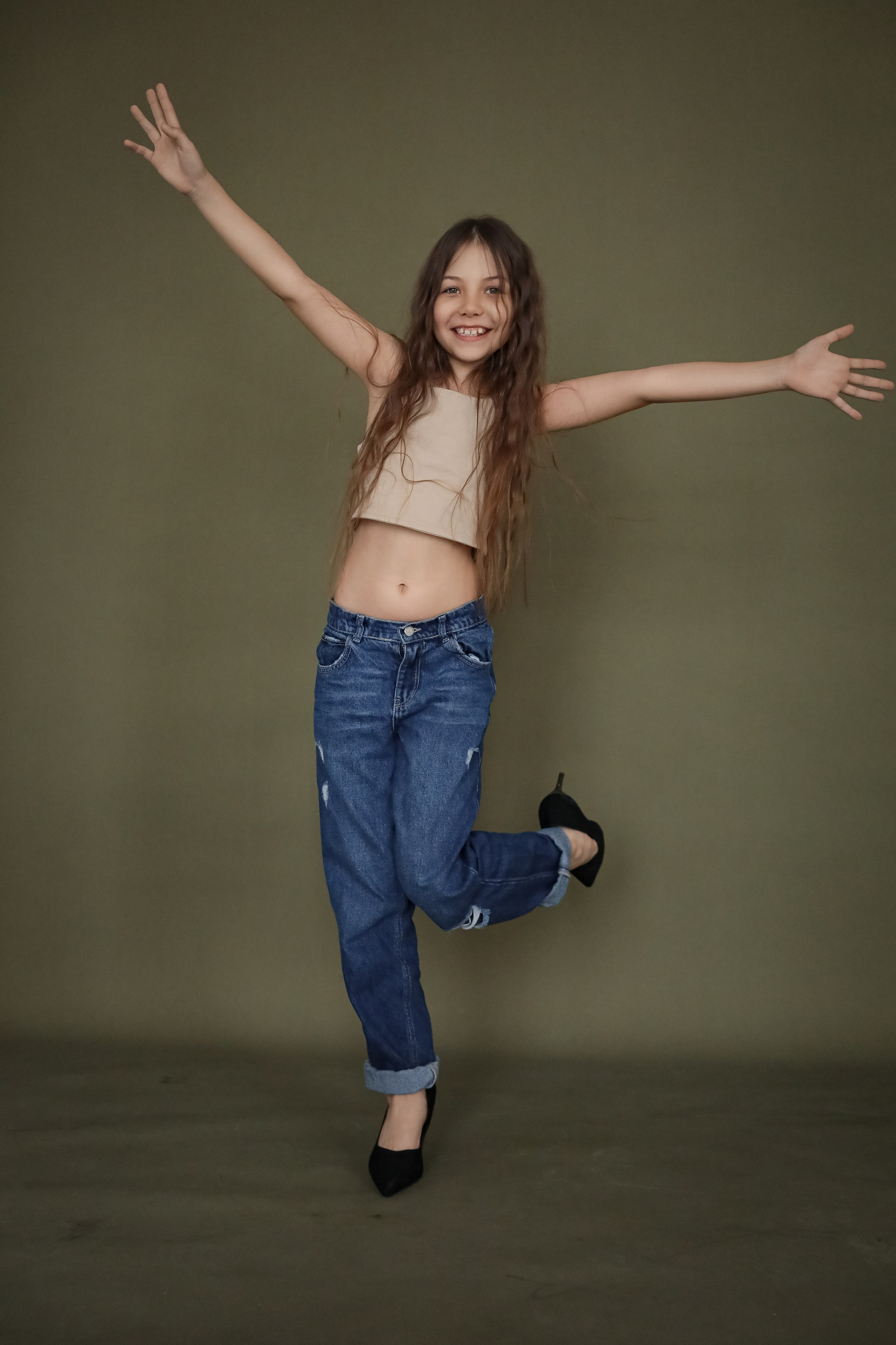 Василиса, Александр, Алена и Тимофей. Фотограф г. Хабаровск. Семейные и индивидуальные съёмки