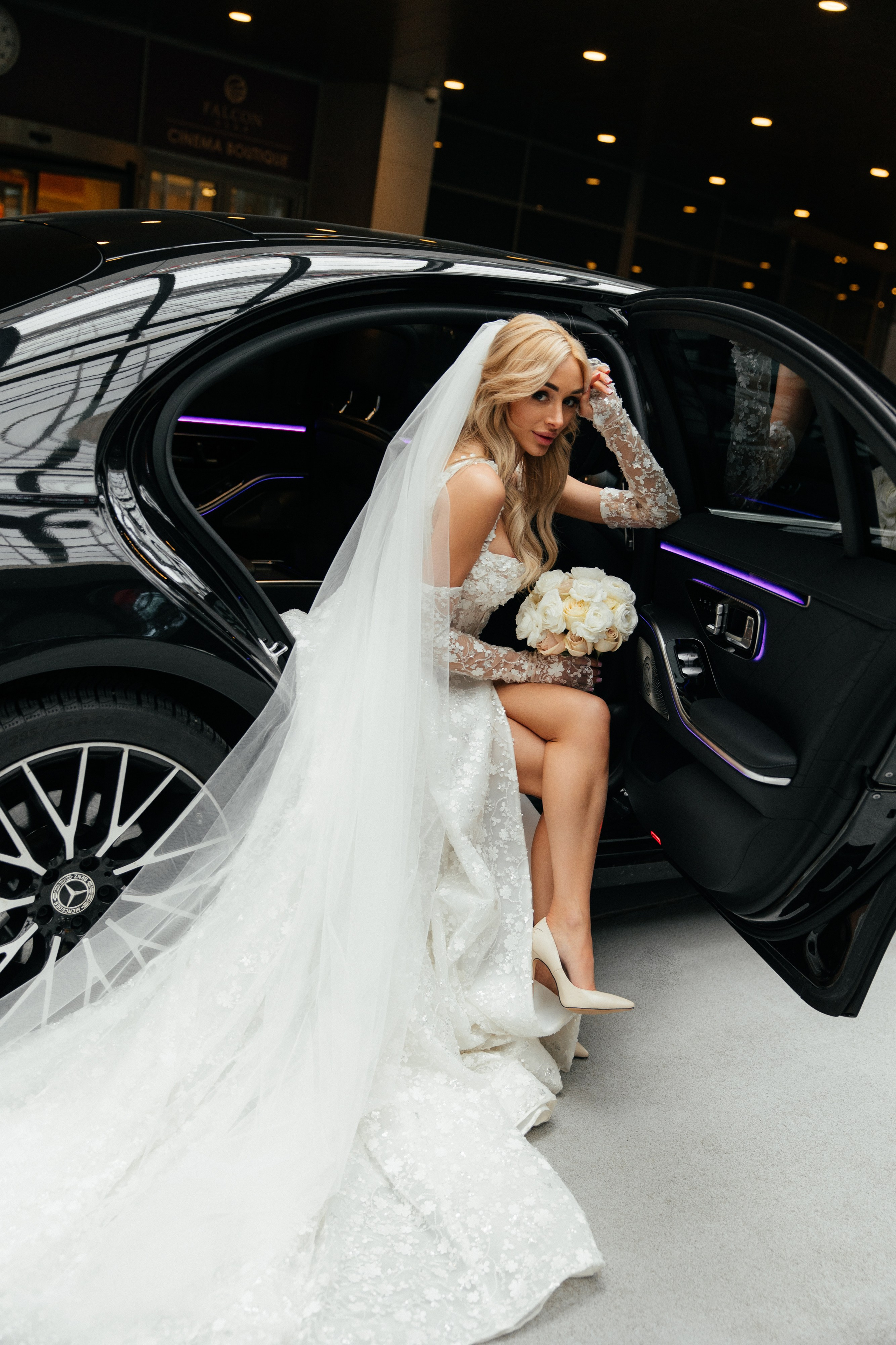 Юлия и Андрей | Свадебный день на 9 человек. Свадебный фотограф Минск РБ