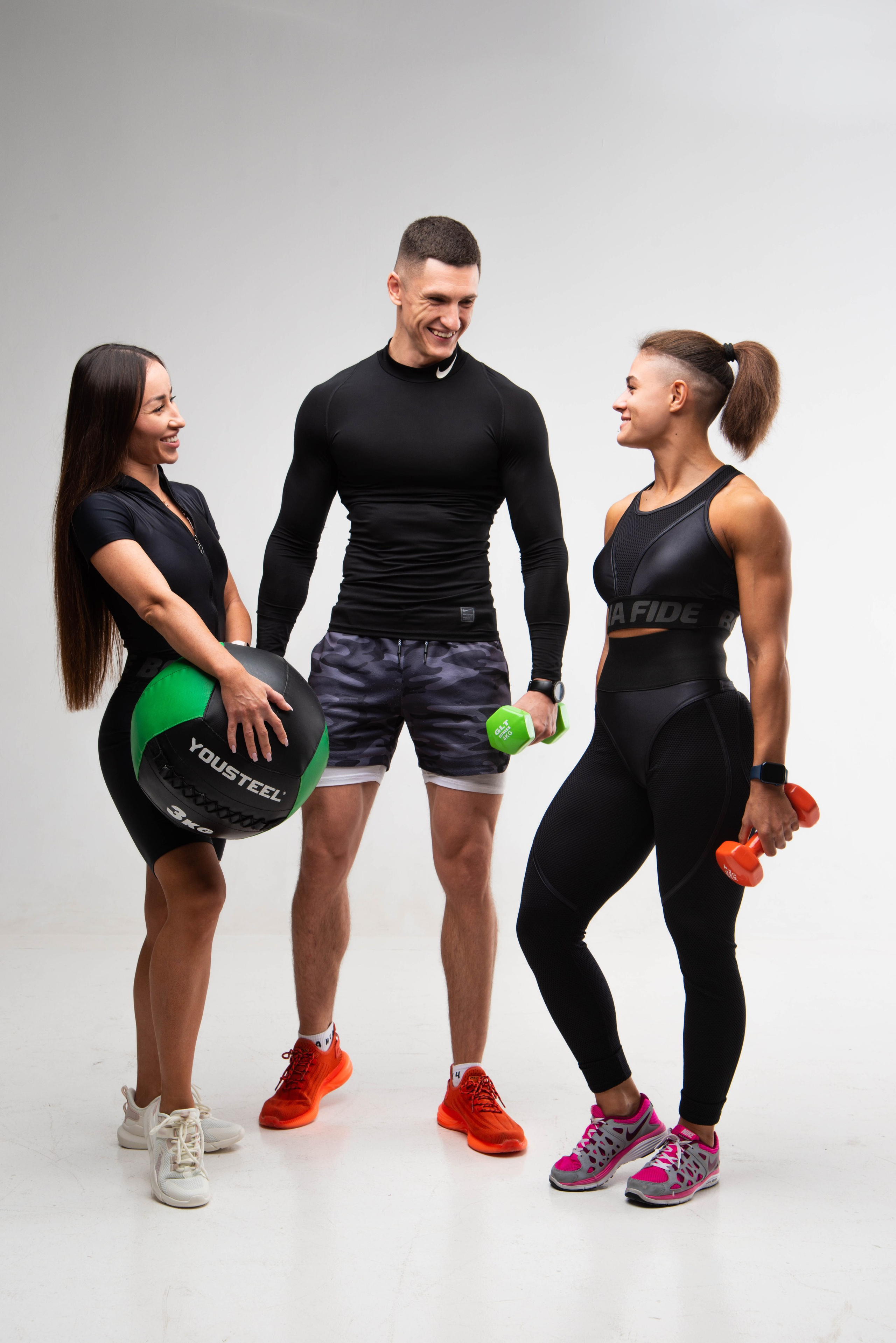 Реклама для сети «FIZкультура». Ксения Glossa. Портретный и репортажный фотограф в Самаре