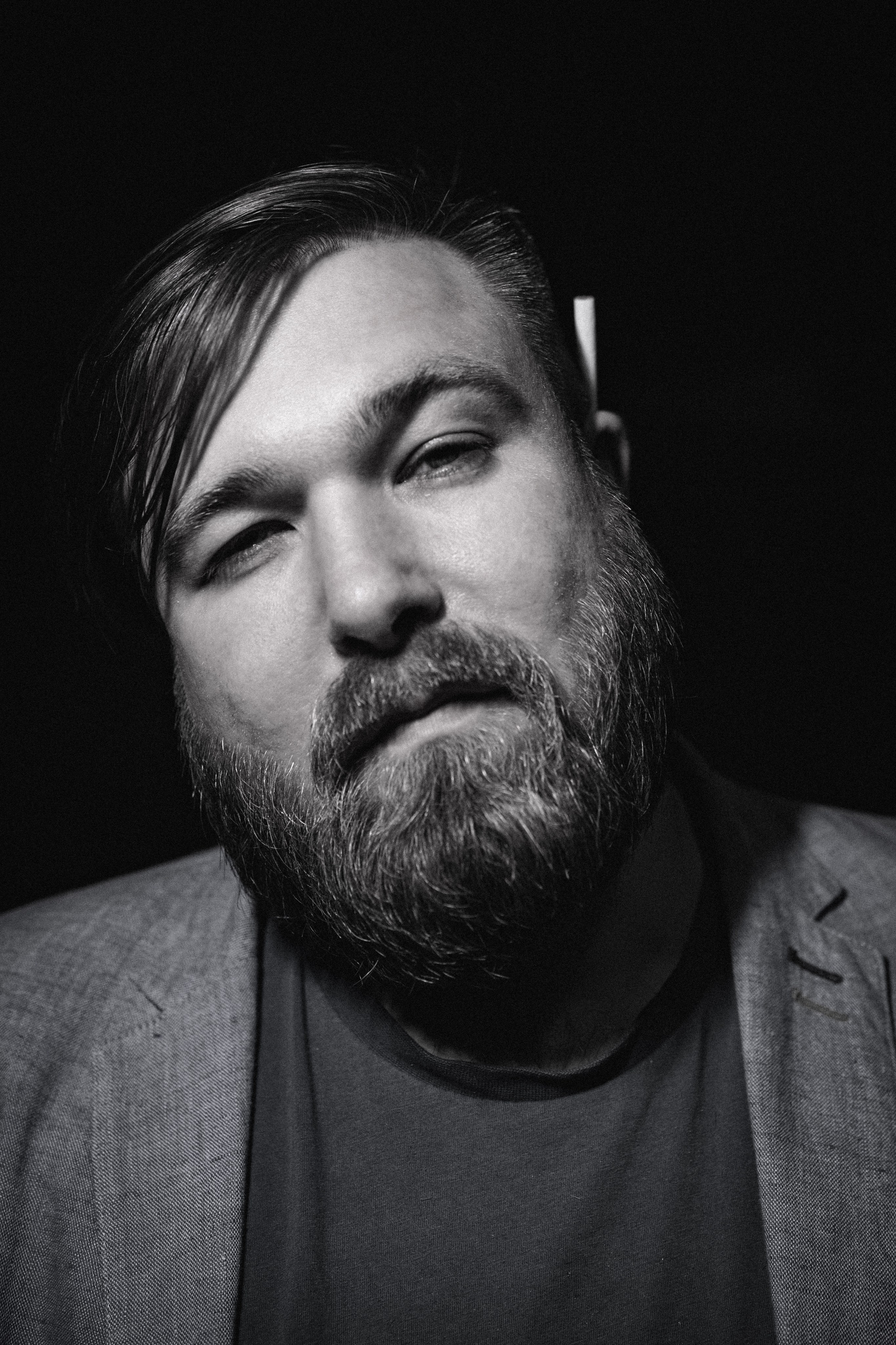 Контент для экспертов. Портретный фотограф в Москве Александр Денисов