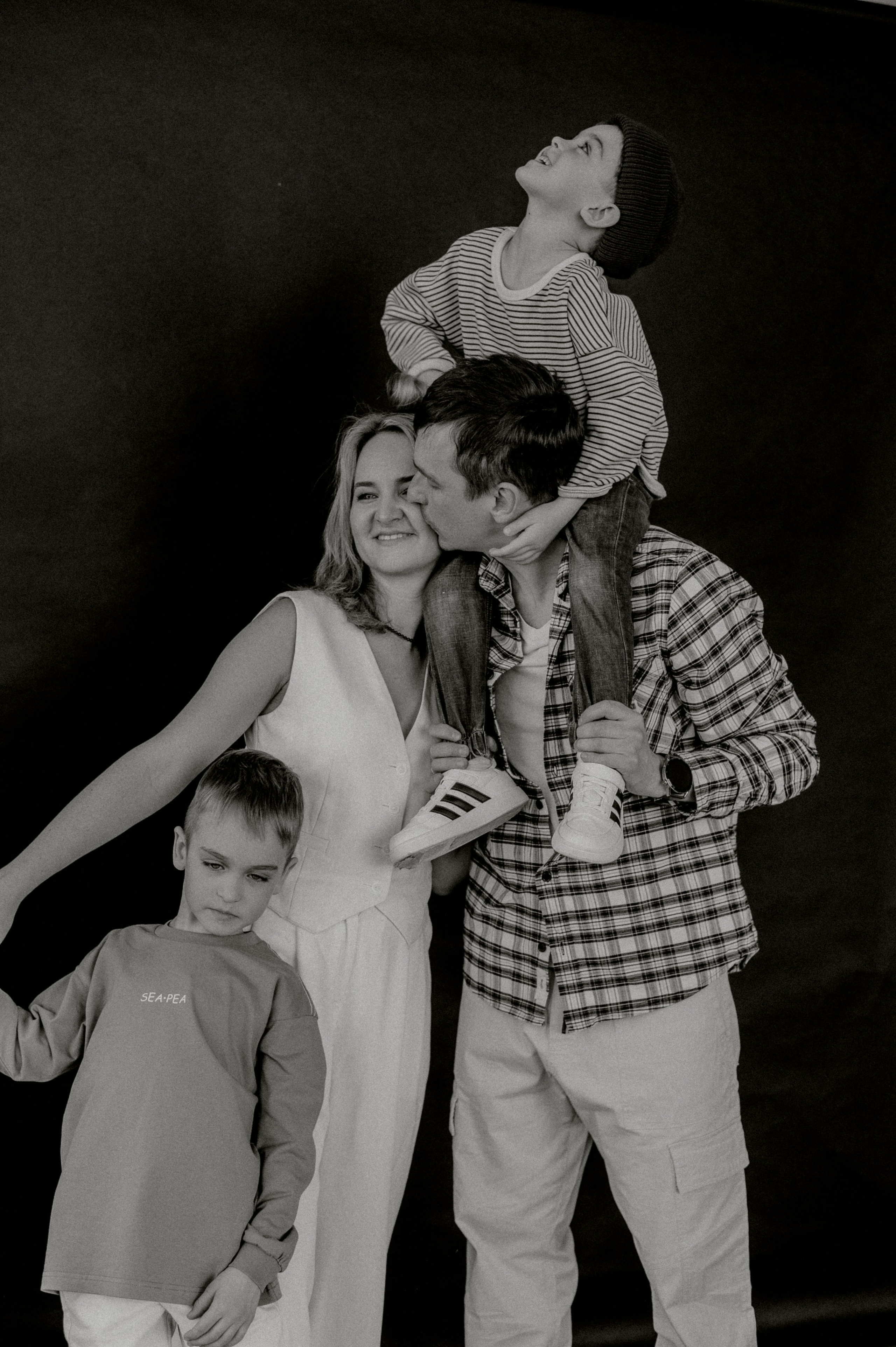 Ира, Дима, Демид и Мирон. Фотограф Мария Стрелкова