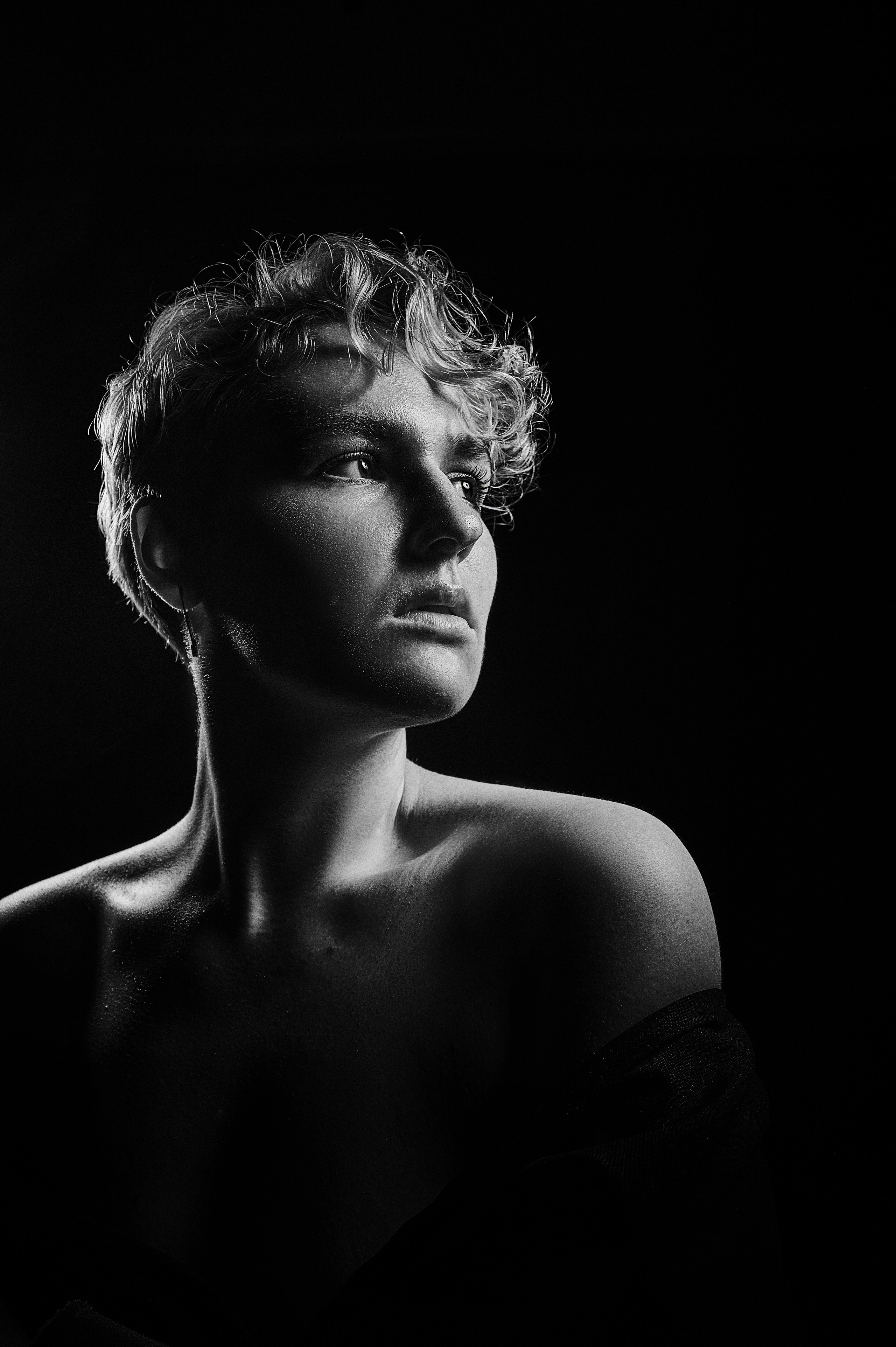 Женские портреты Владивосток. Ню фотограф в городе Владивосток Алексей Кудряшов