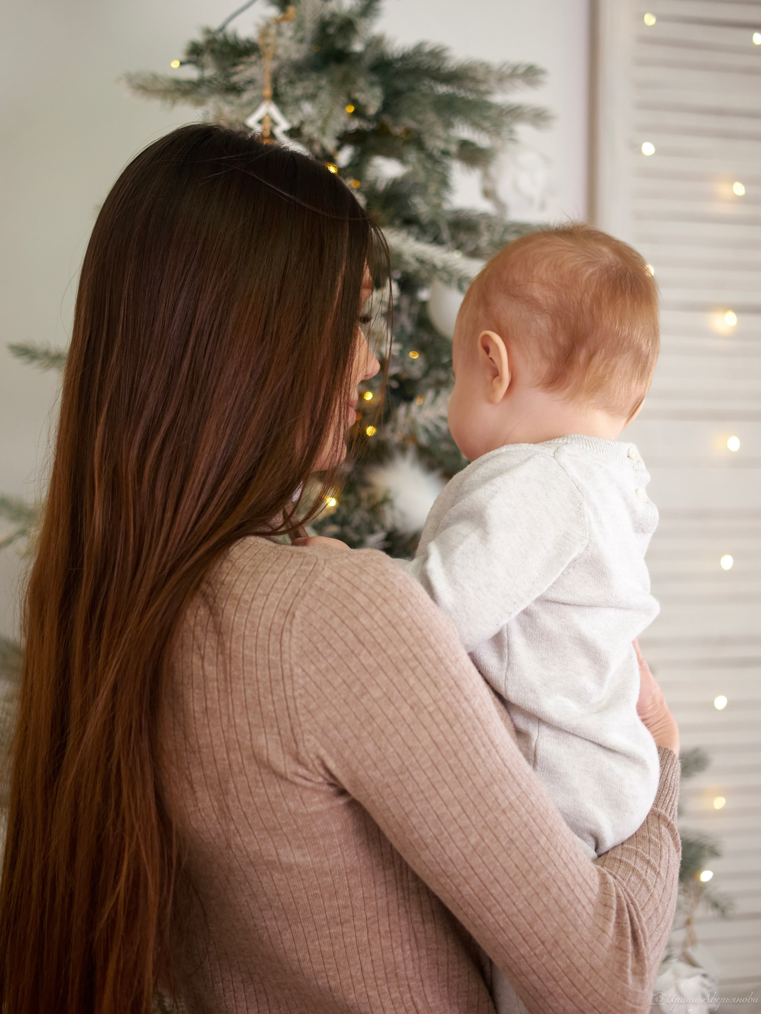 Новогодняя семейная фотосессия с малышом. Фотограф в Ульяновске Ирина Аверьянова