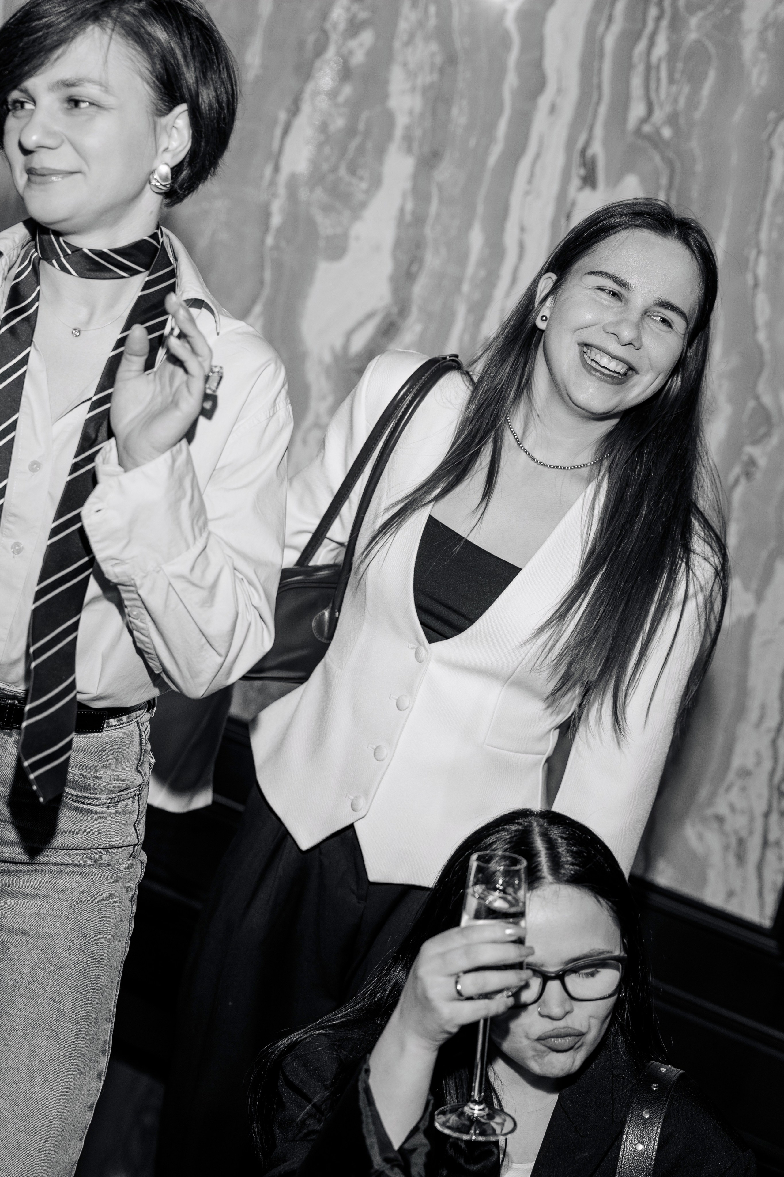 Creators. ILIAS BLACK — Фотограф свадеб и мероприятий в Минске и Беларуси