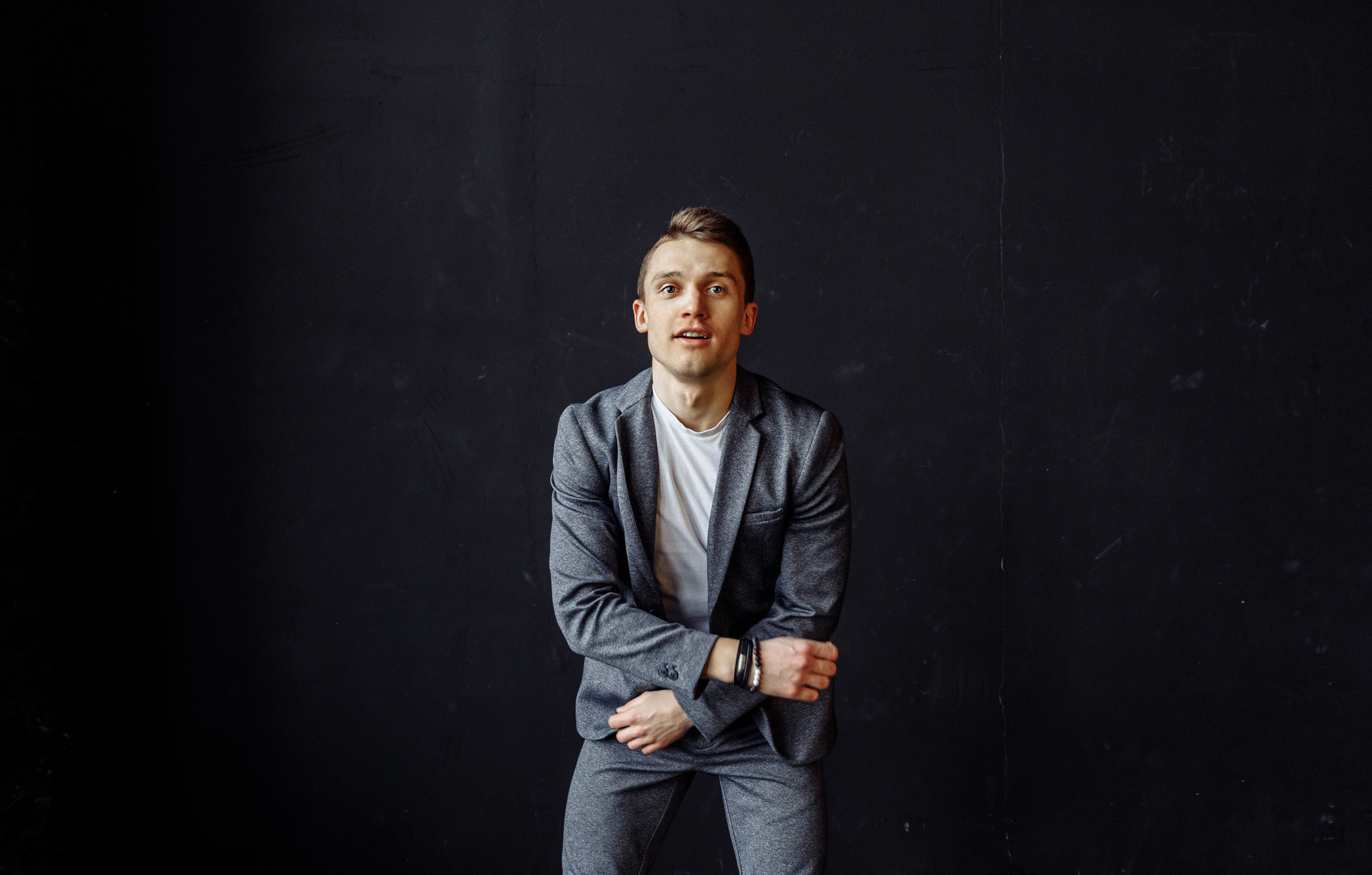 Студийная съемка. Мужской портрет