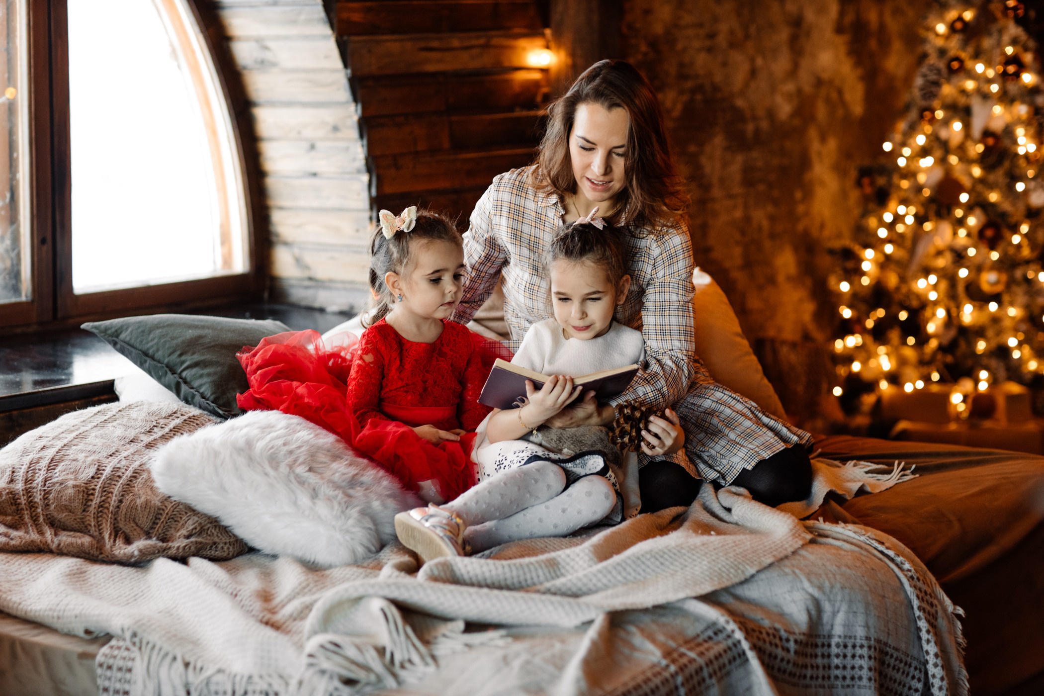 Аня, Элиф и Камелия. Новогодняя фотосессия