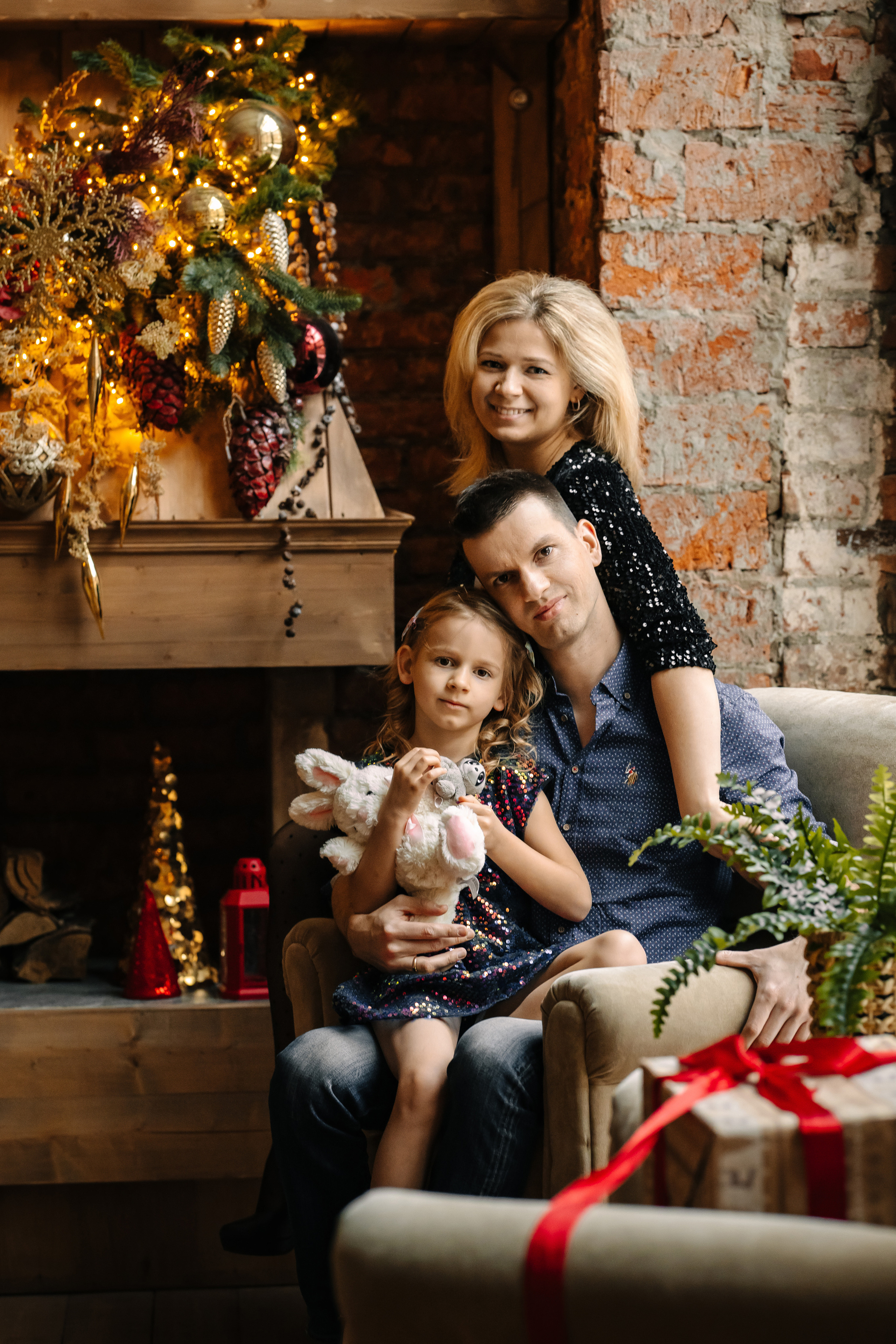 Новогодняя семейная фотосессия. Саша, Нина и Аня