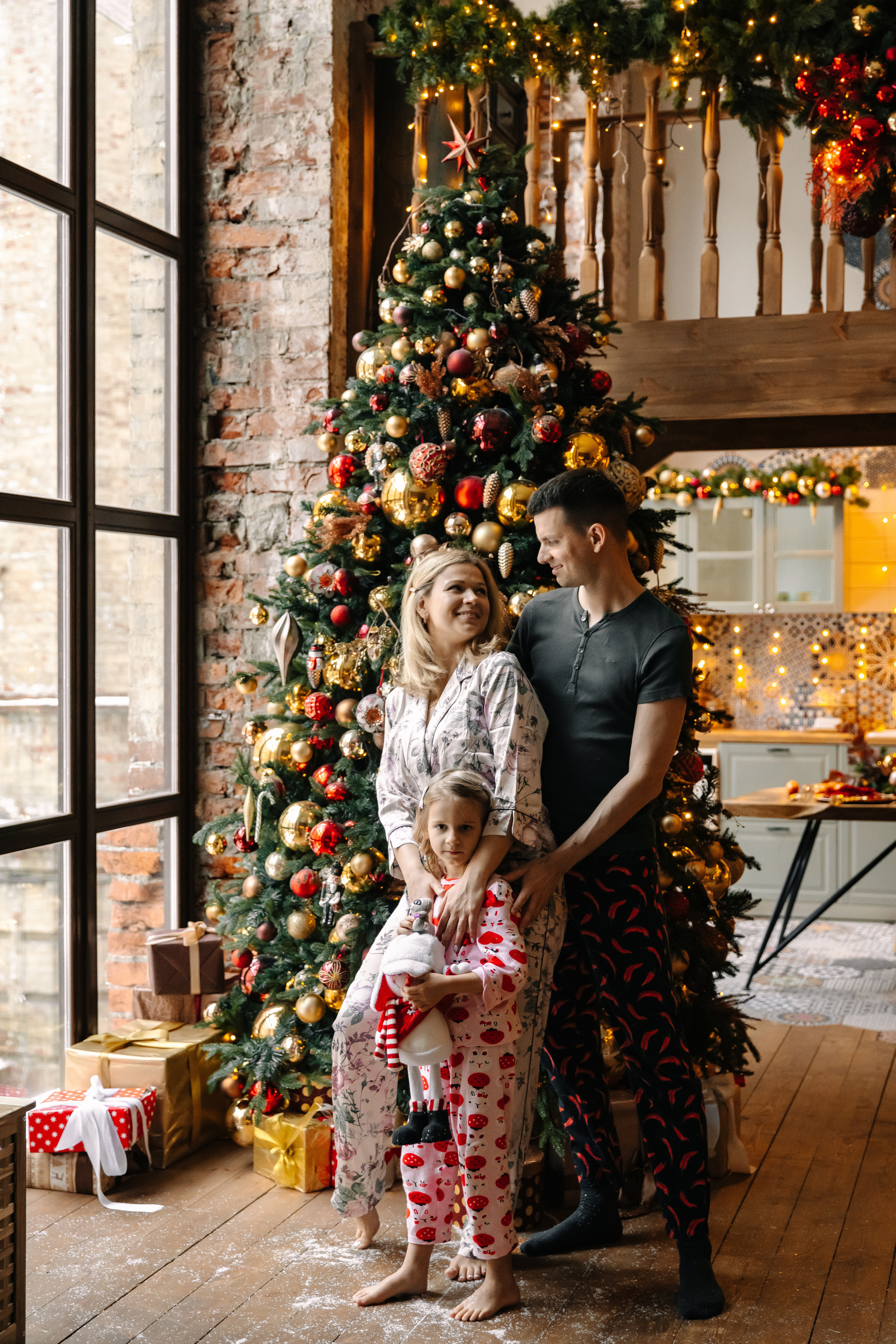 Новогодняя семейная фотосессия. Саша, Нина и Аня