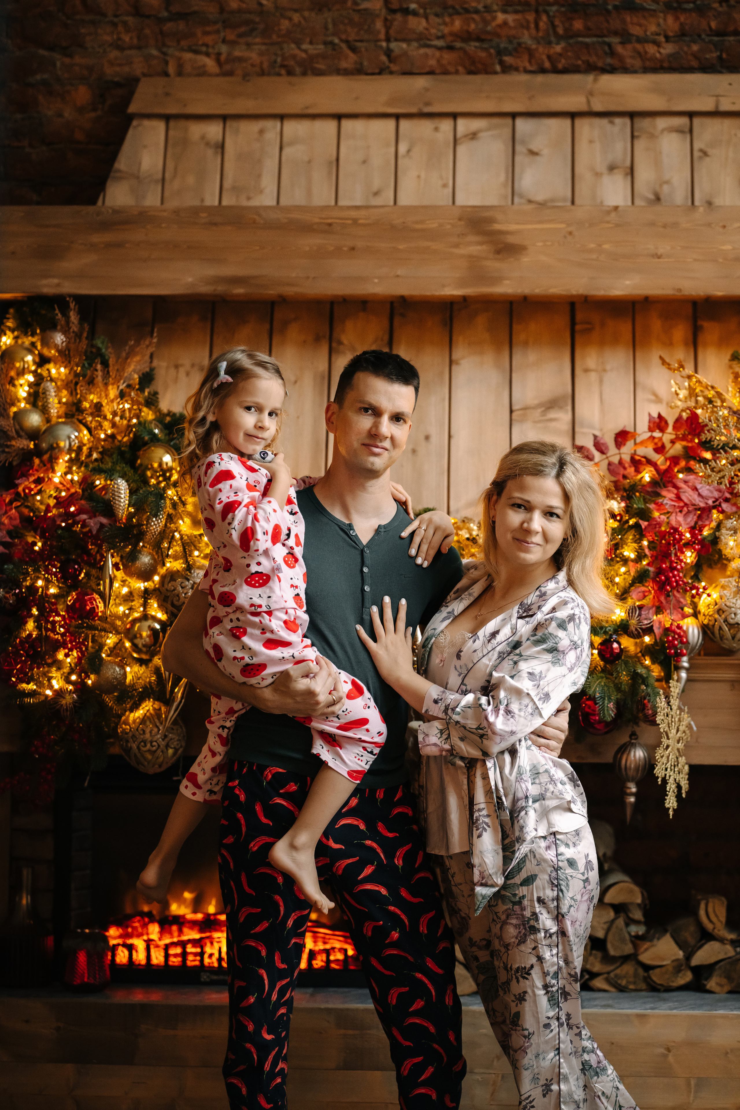 Новогодняя семейная фотосессия. Саша, Нина и Аня