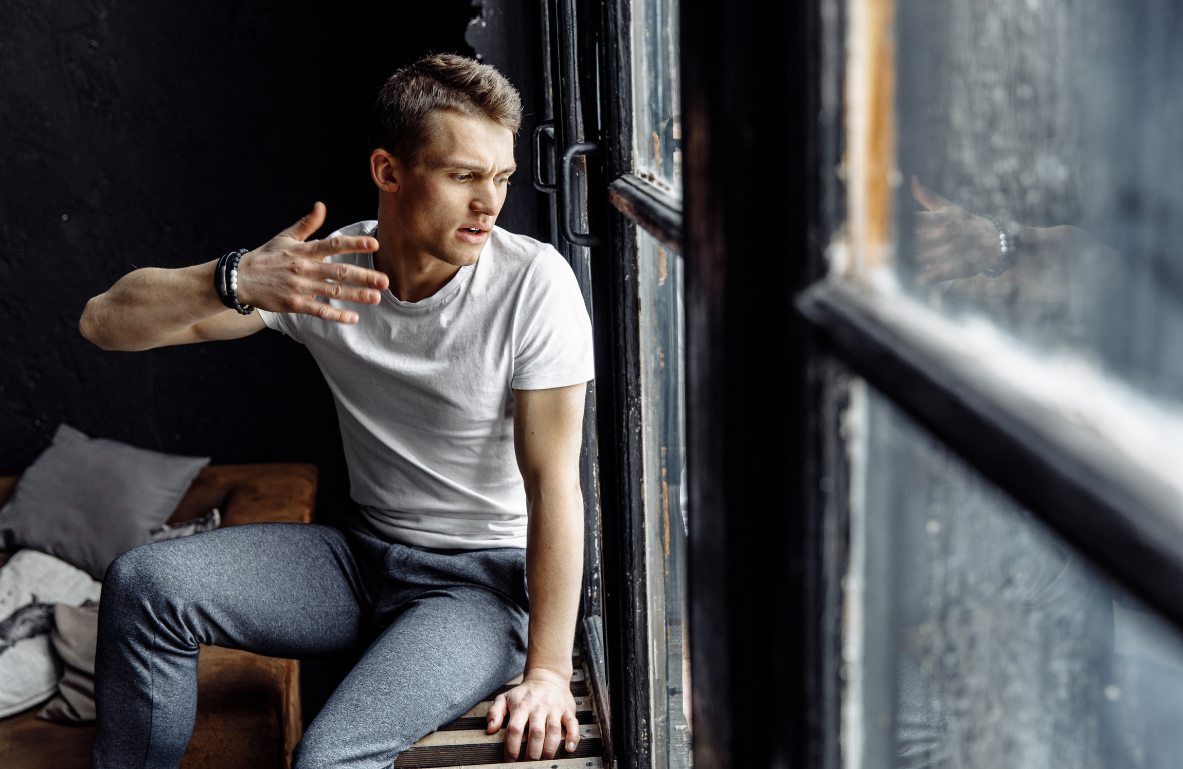 Студийная съемка. Мужской портрет