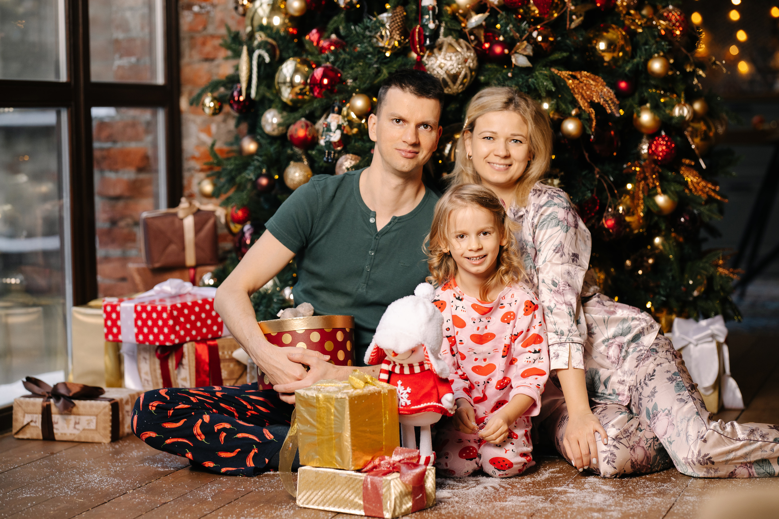 Новогодняя семейная фотосессия. Саша, Нина и Аня