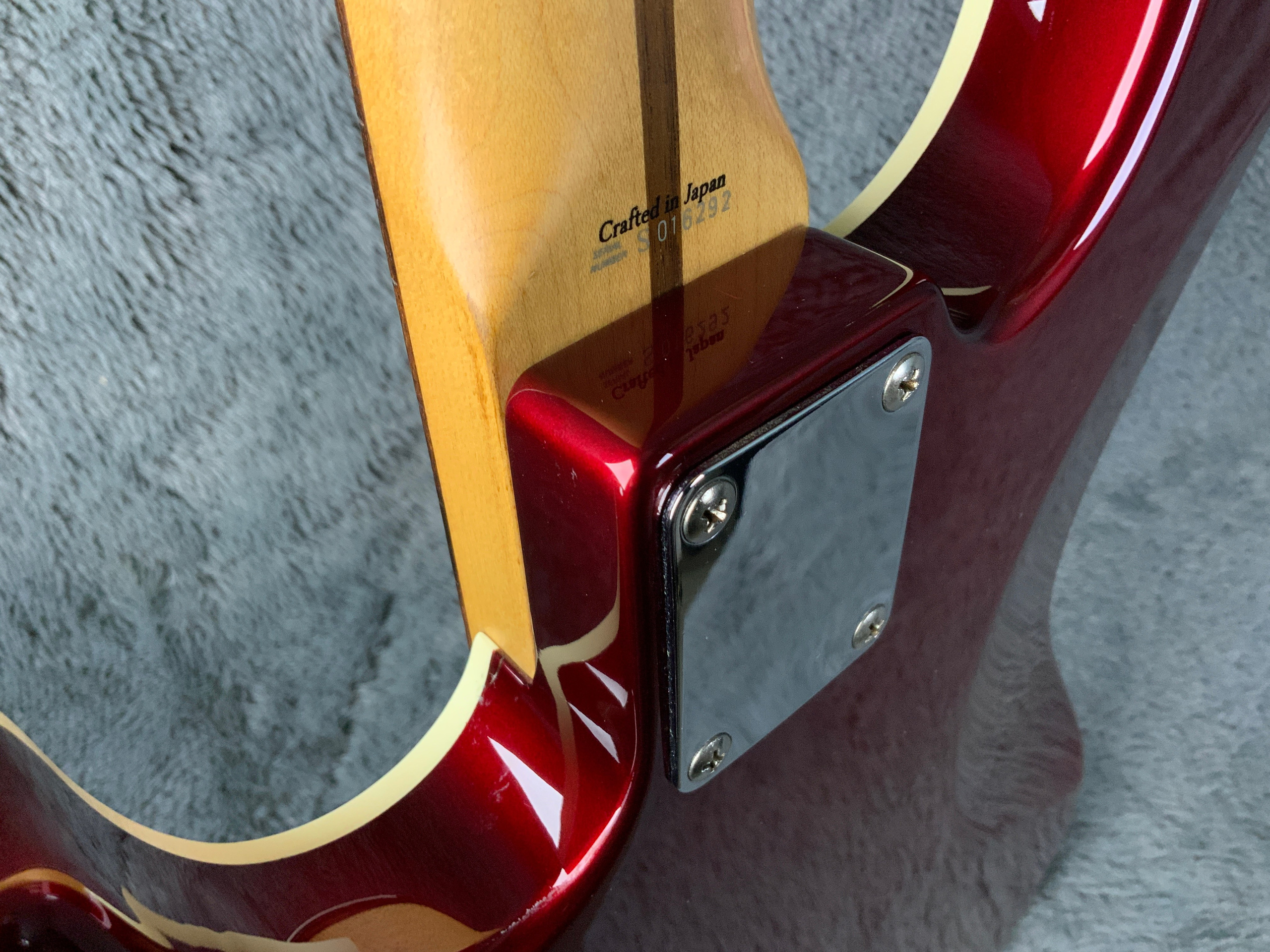 Fender Aerodyne Jazz Bass