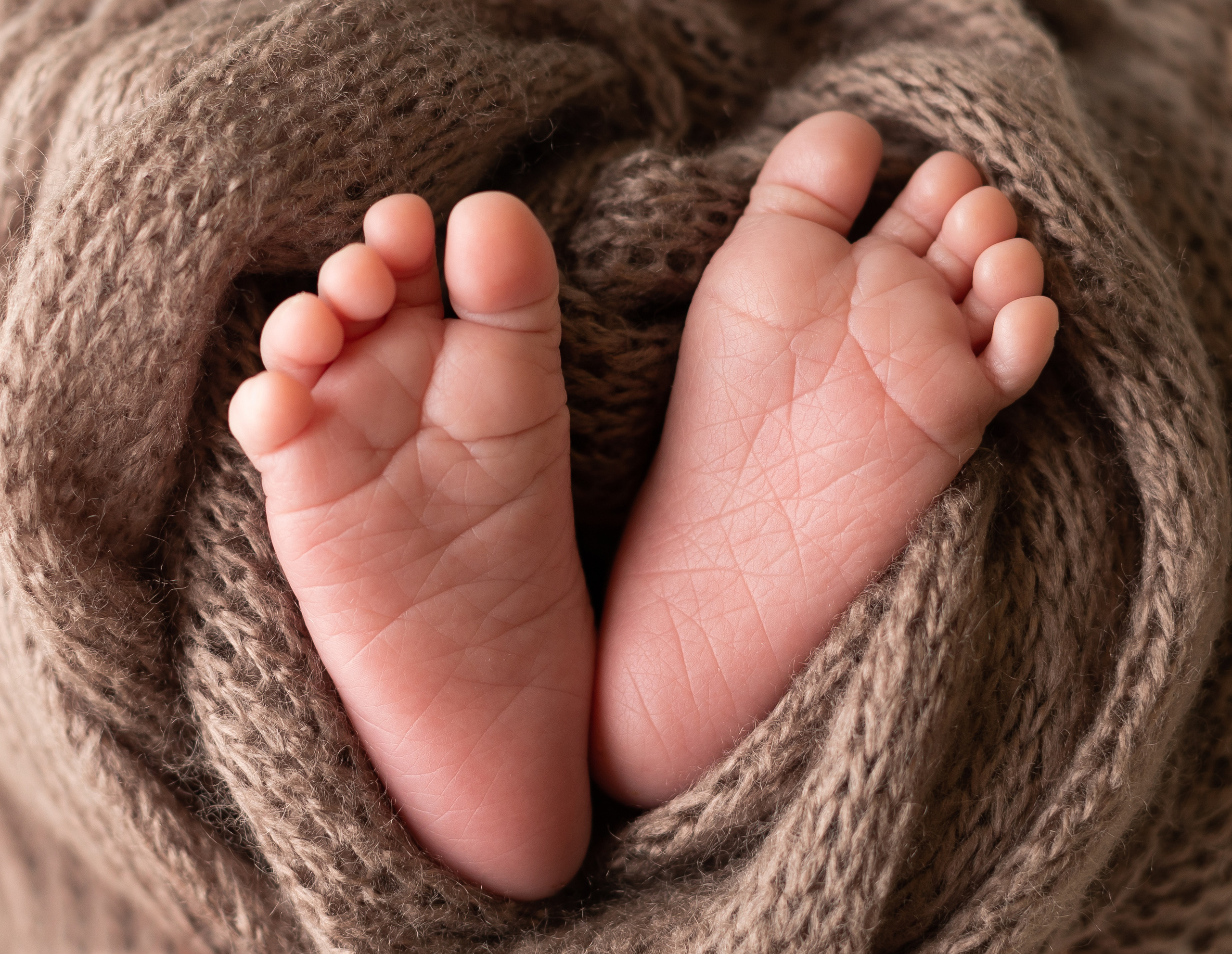 Newborn. Newborn photographer. Keski-Suomi (Central Finland)