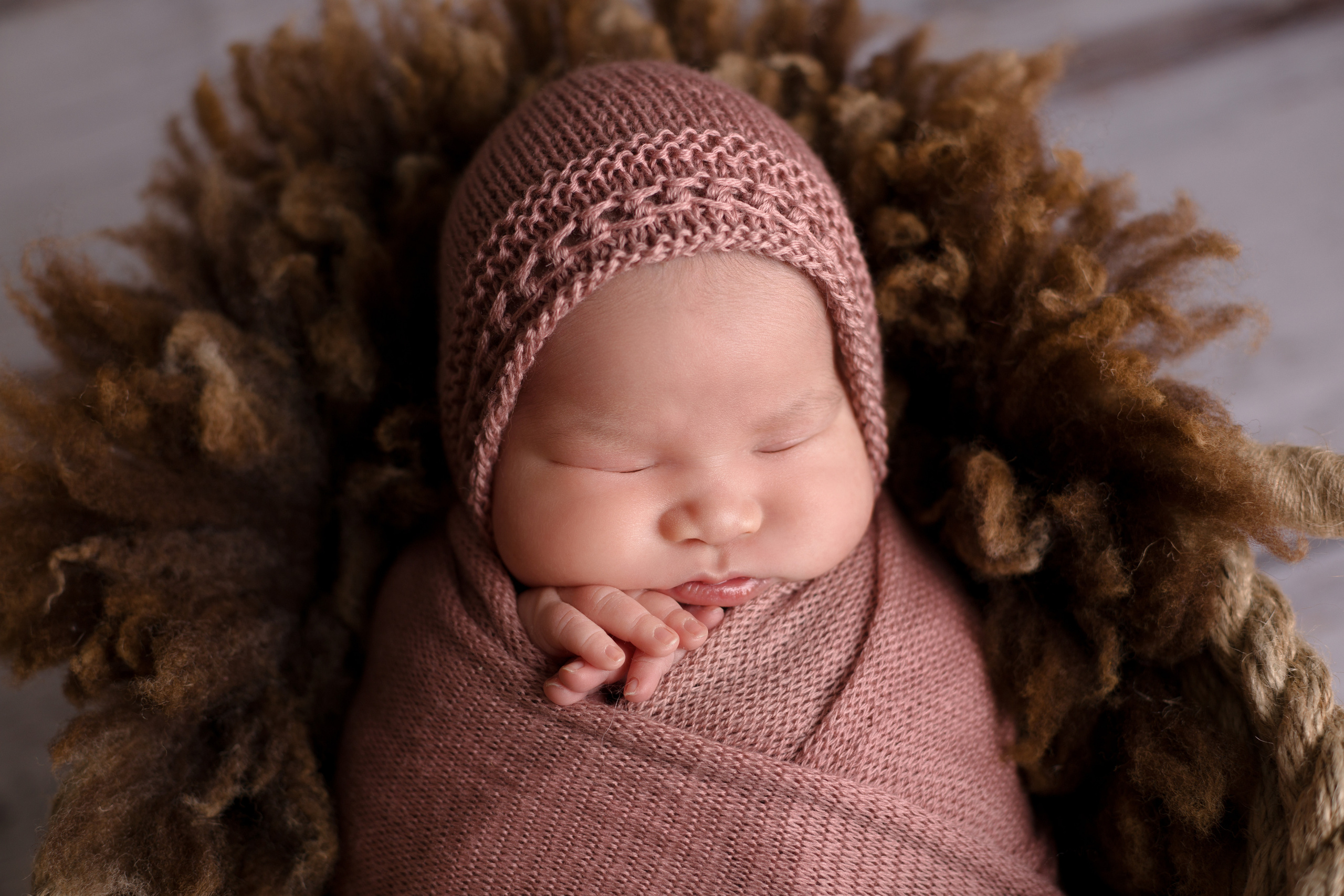 Newborn. Newborn photographer. Keski-Suomi (Central Finland)