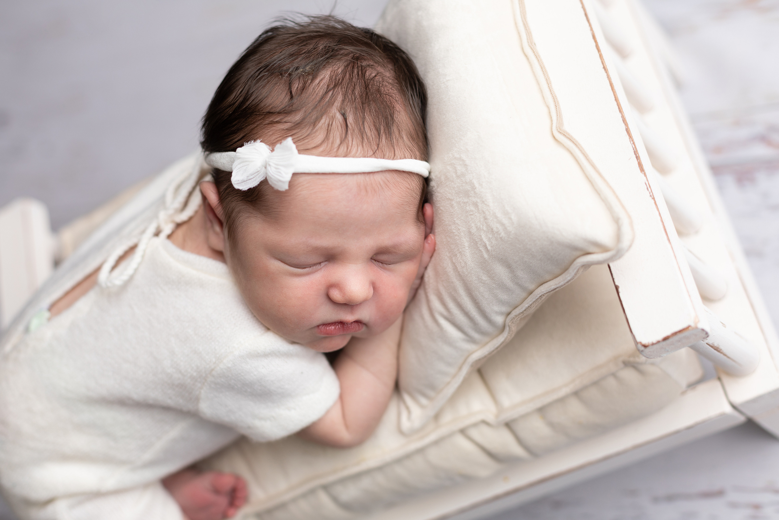 Newborn. Newborn photographer. Keski-Suomi (Central Finland)
