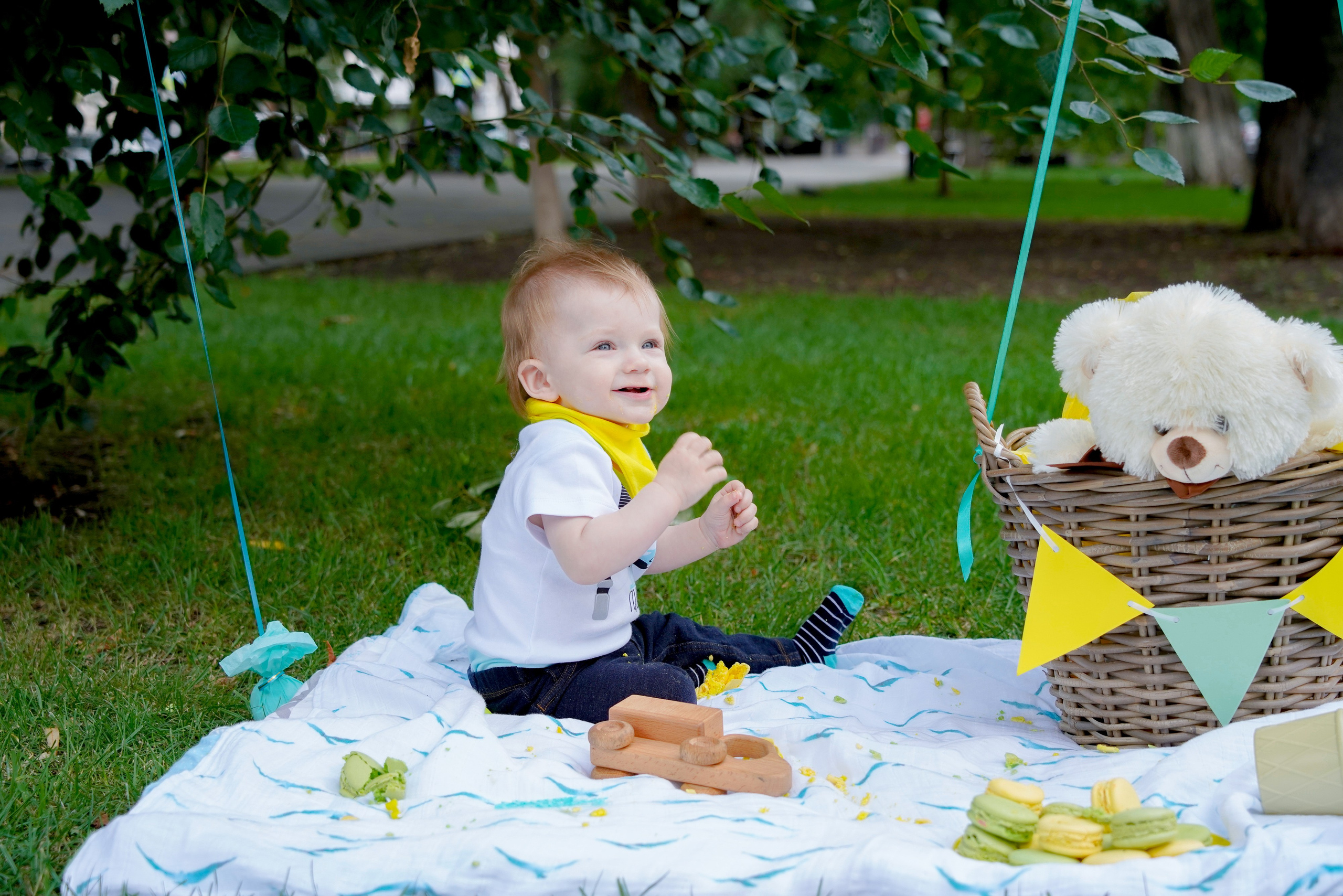 1 год)). Max Matvich and Victoria Basova are professionals in their field